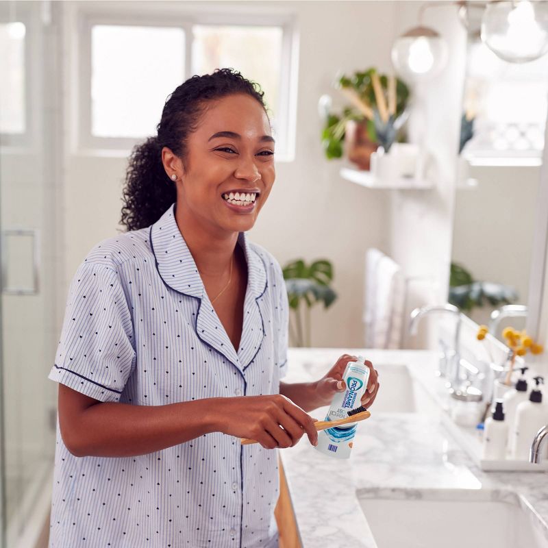 Sensodyne Pronamel Mineral Boost Whitening Action Toothpaste