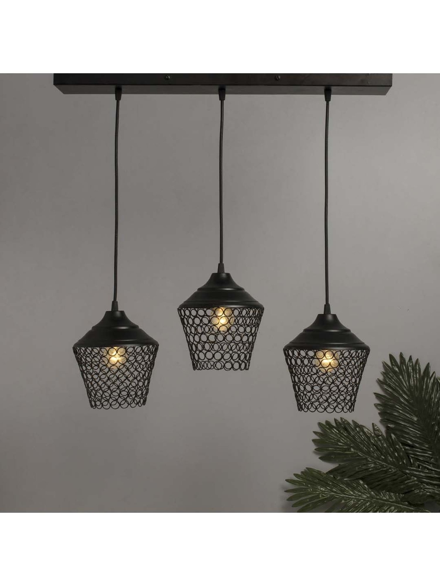 Homesake 3-Lights Linear Cluster Black Metal Lantern Pendant Light - Set of 1 (Bulb not included)