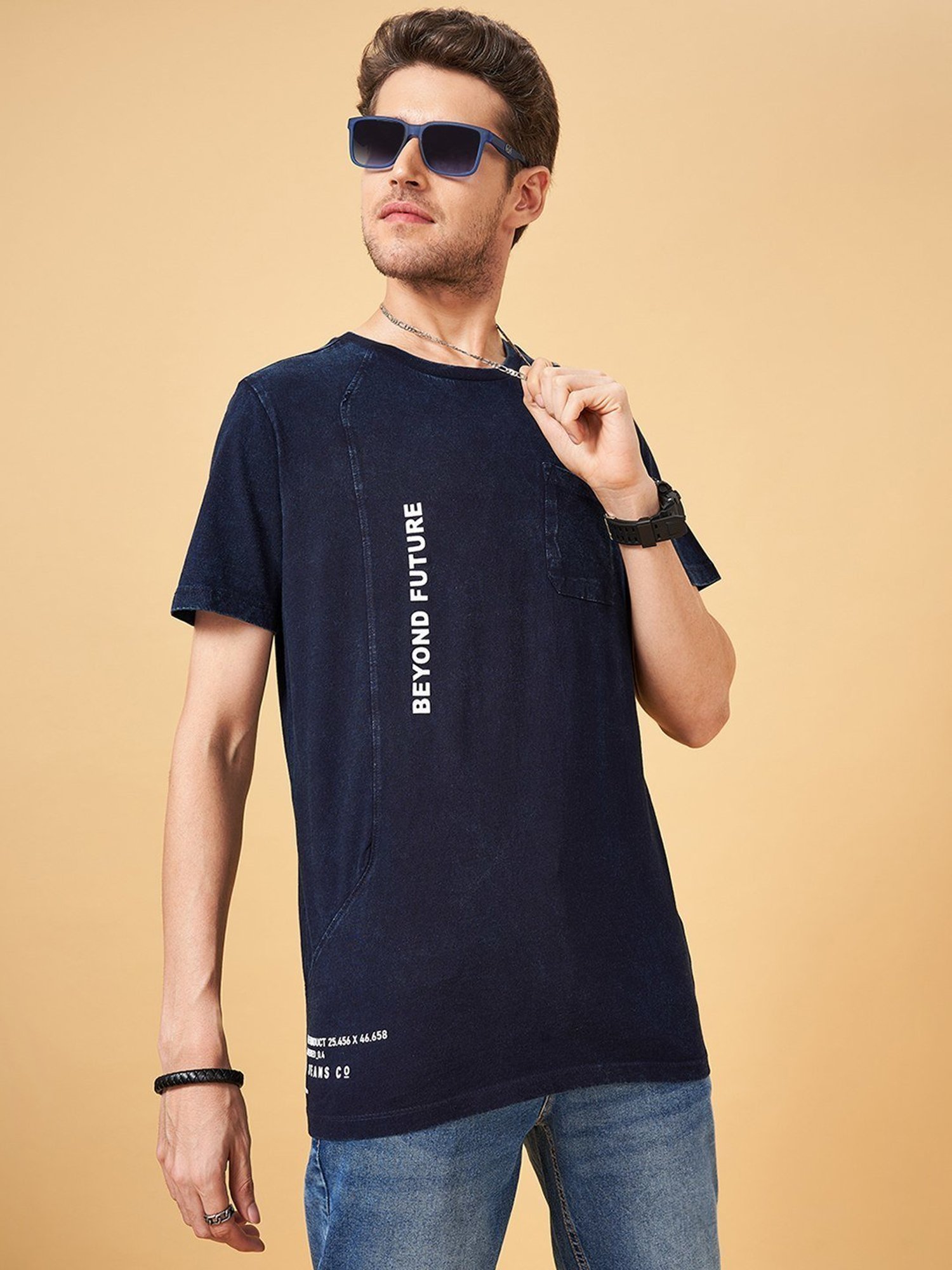 SF Jeans by Pantaloons Mood Indigo Cotton Regular Fit Printed T-Shirt