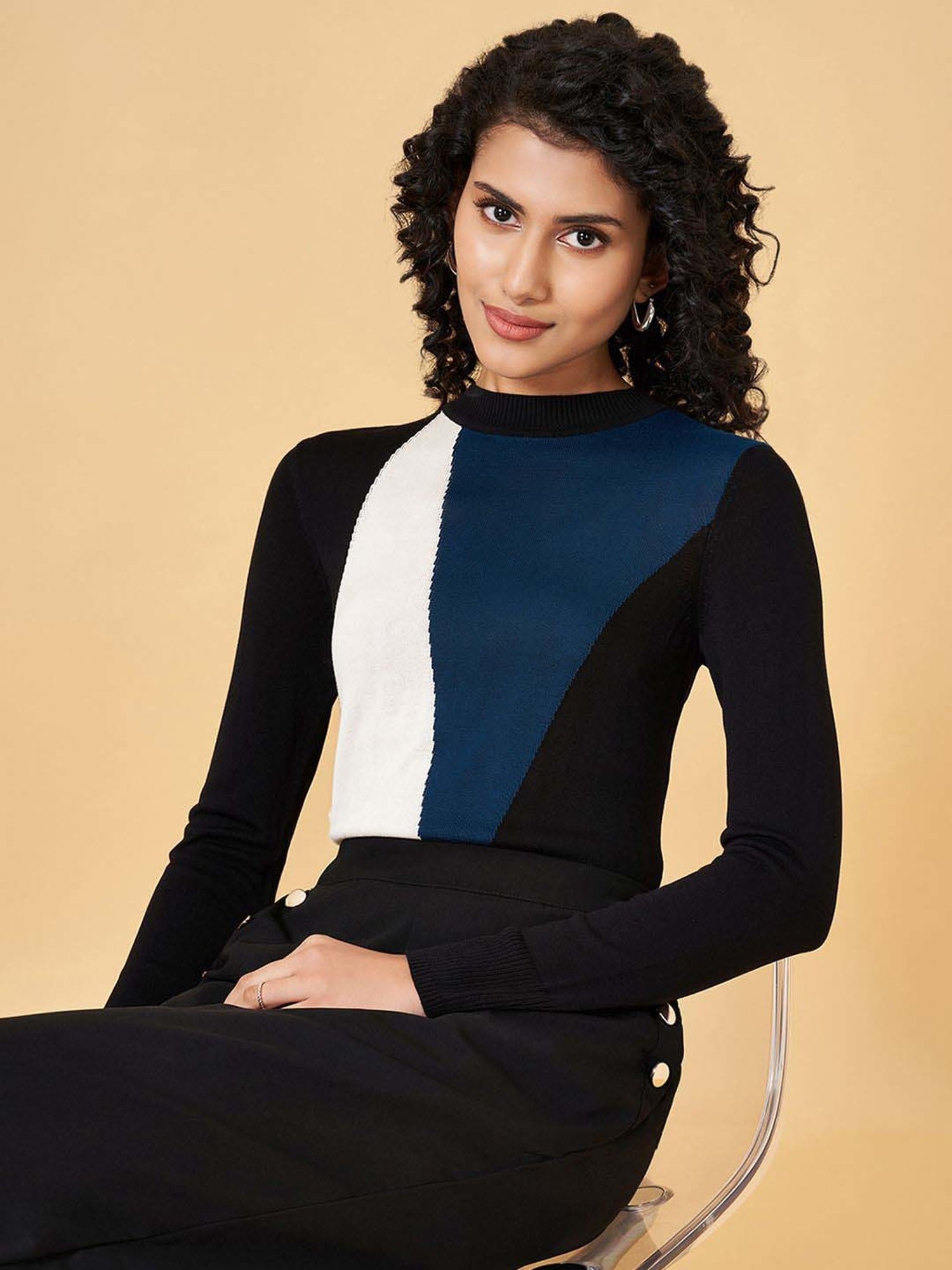 Annabelle by Pantaloons Black & Blue Color-Block Top