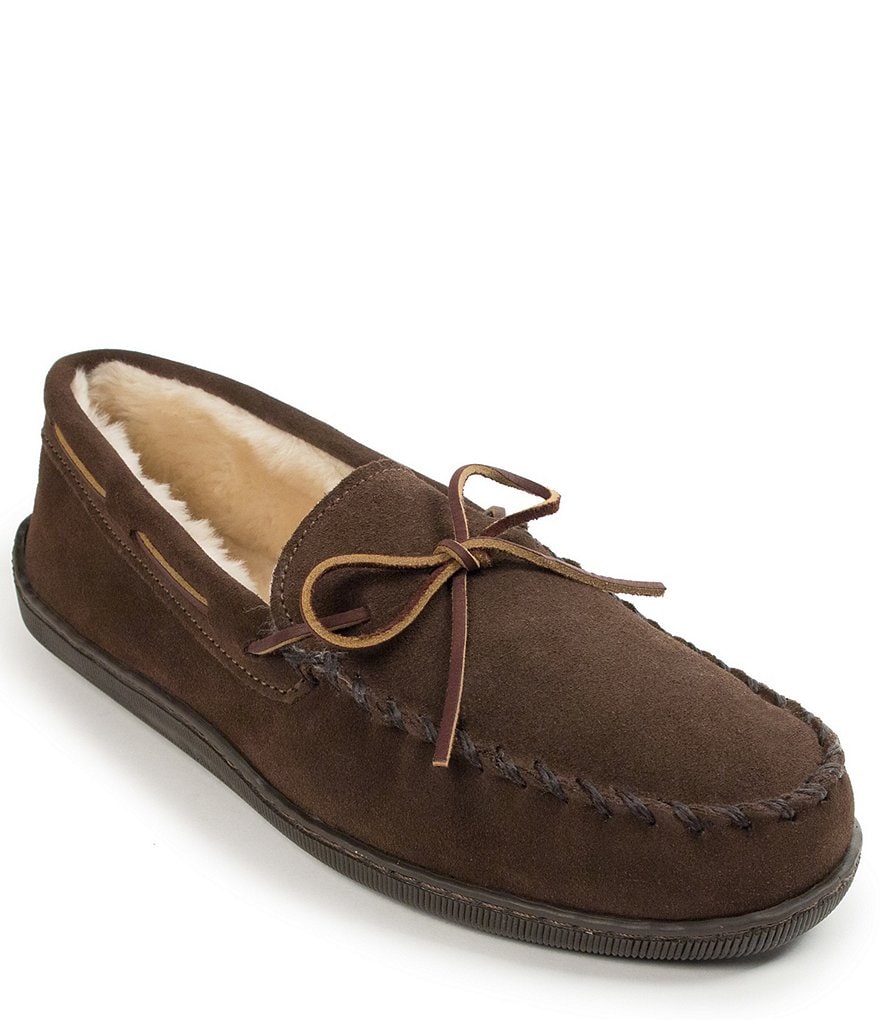 Minnetonka Men's Suede Pile Lined Hardsole Slipper
