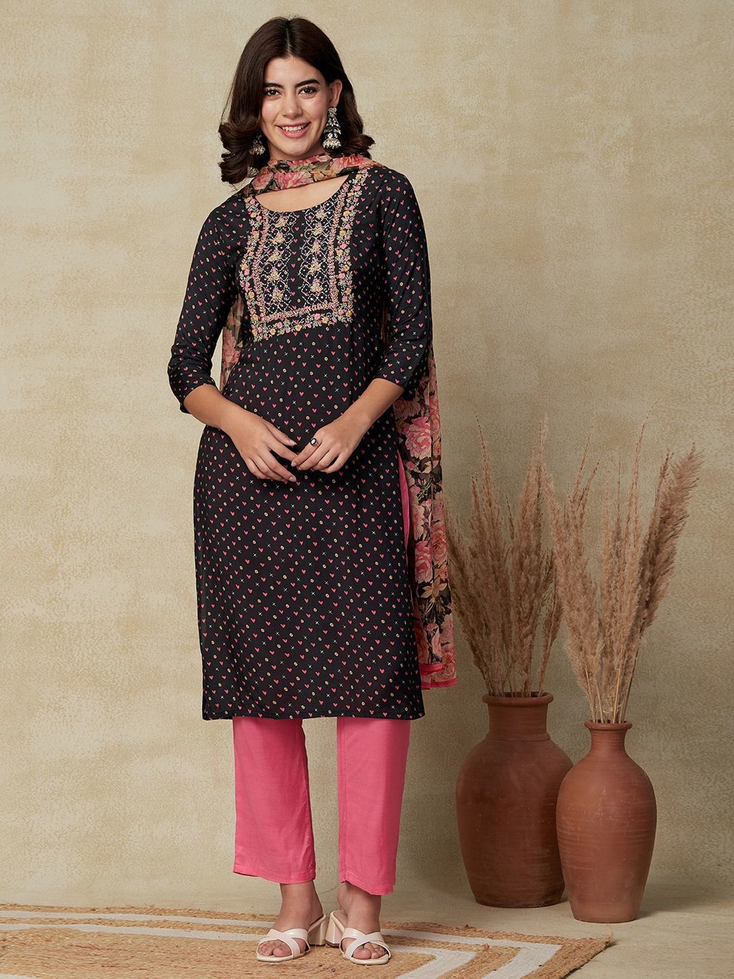 Fashor Black & Pink Printed Kurta Pant Set With Dupatta