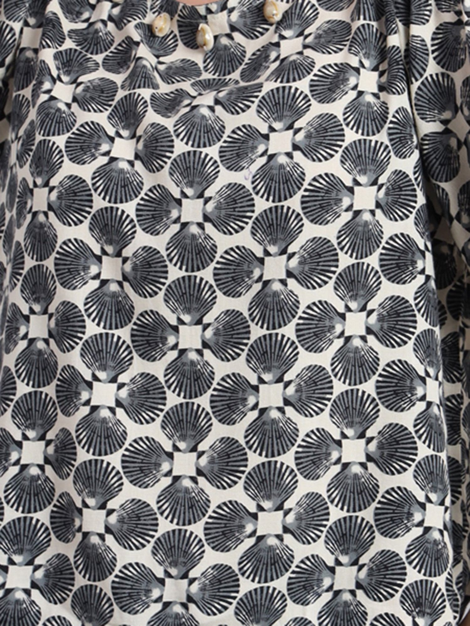 DECKEDUP Cream & Black Printed Top