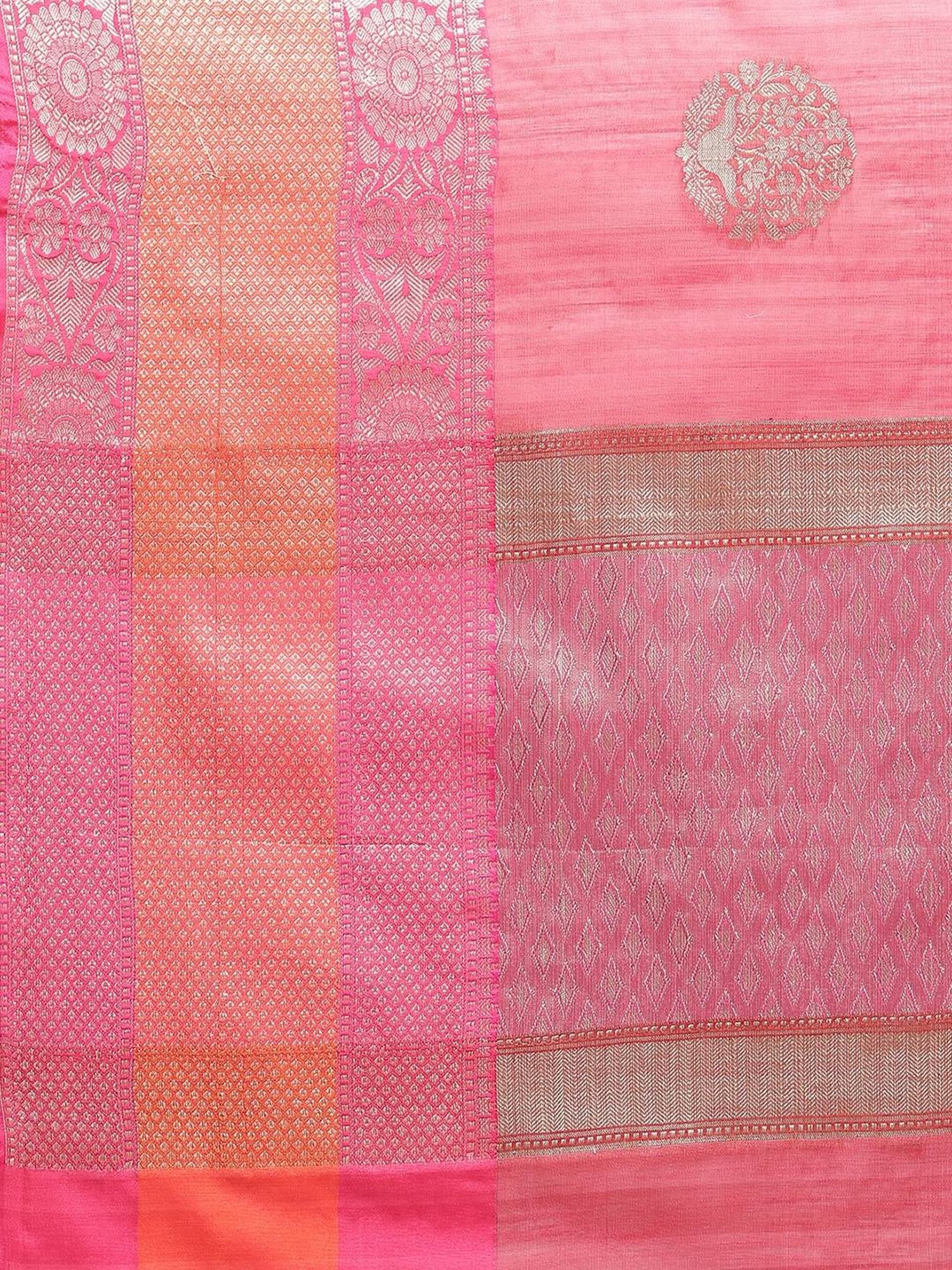 Banarasi Silk Works Strawberry Woven Saree with Blouse