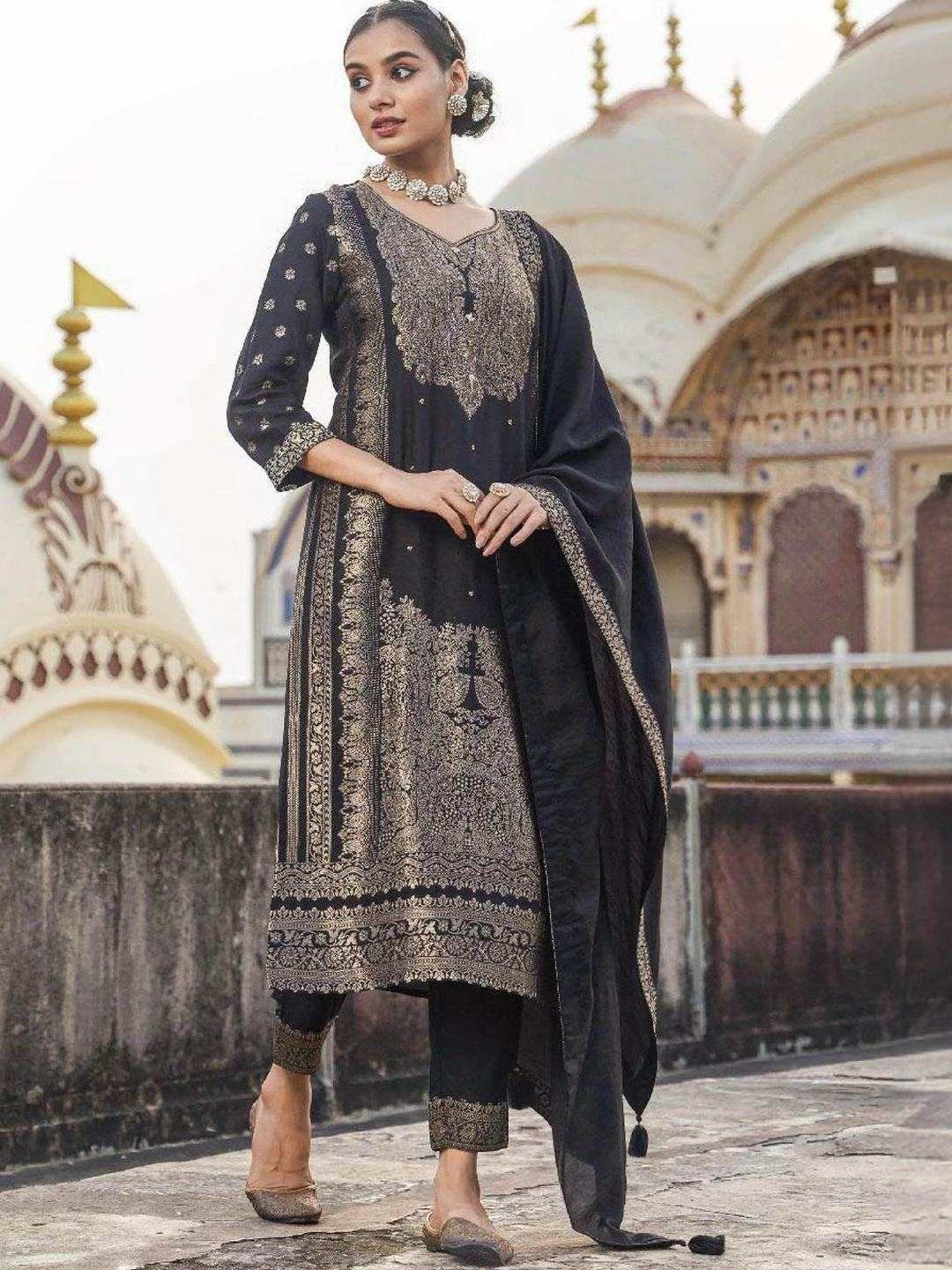 Scakhi Black Dola Silk Jacquard Embellished Kurta and Pant With Dupatta