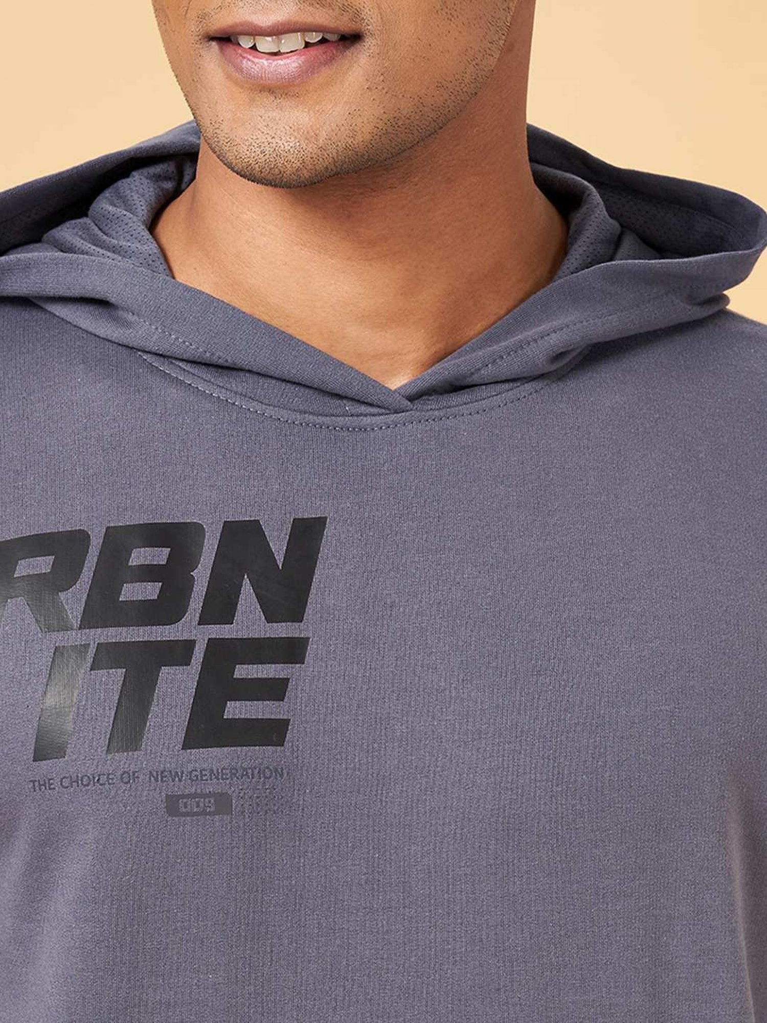 Ajile by Pantaloons Grey Slim Fit Hooded T-Shirt