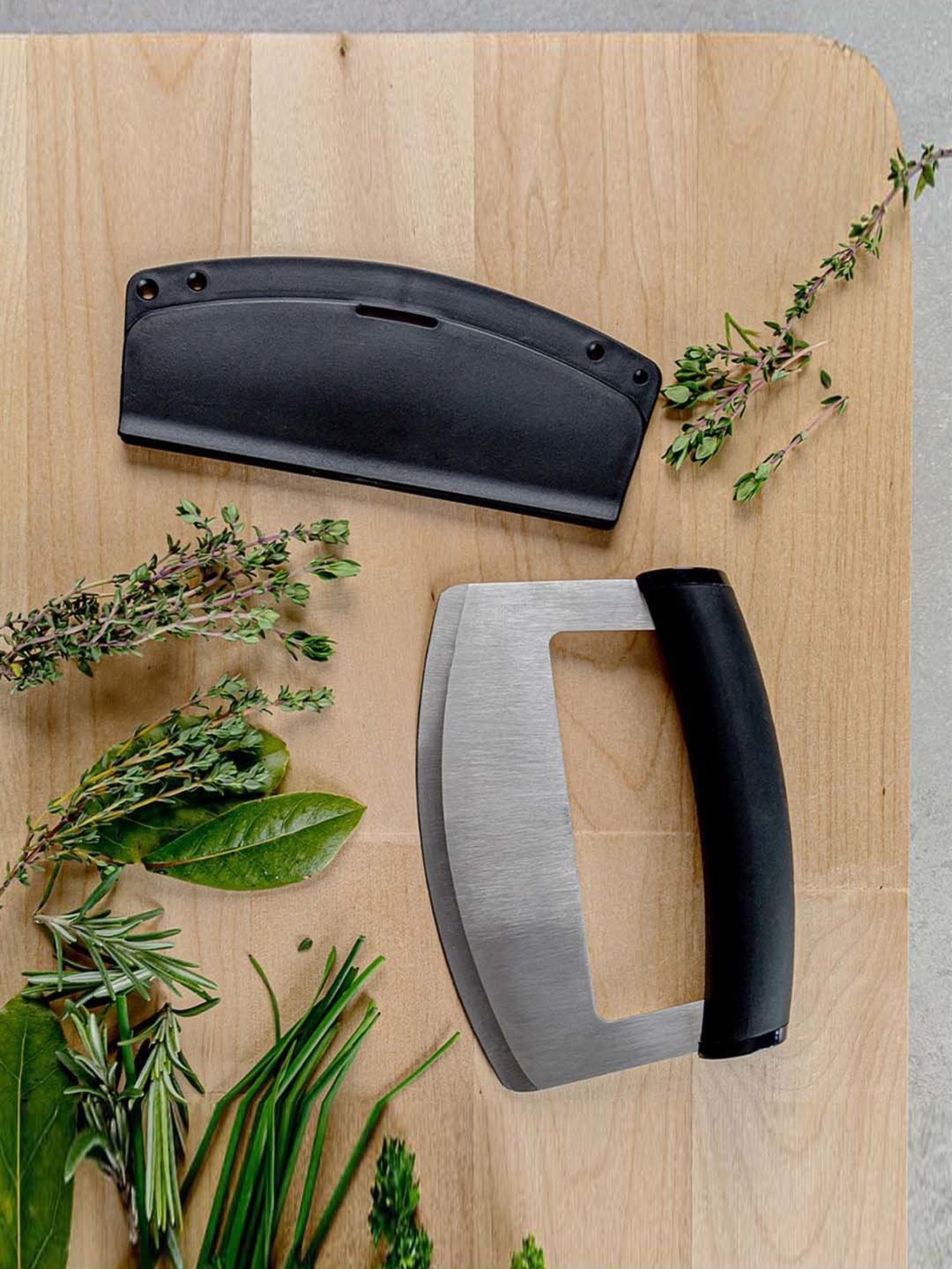 KitchenAid Black Medium Mezzaluna Knife With Curved Blade