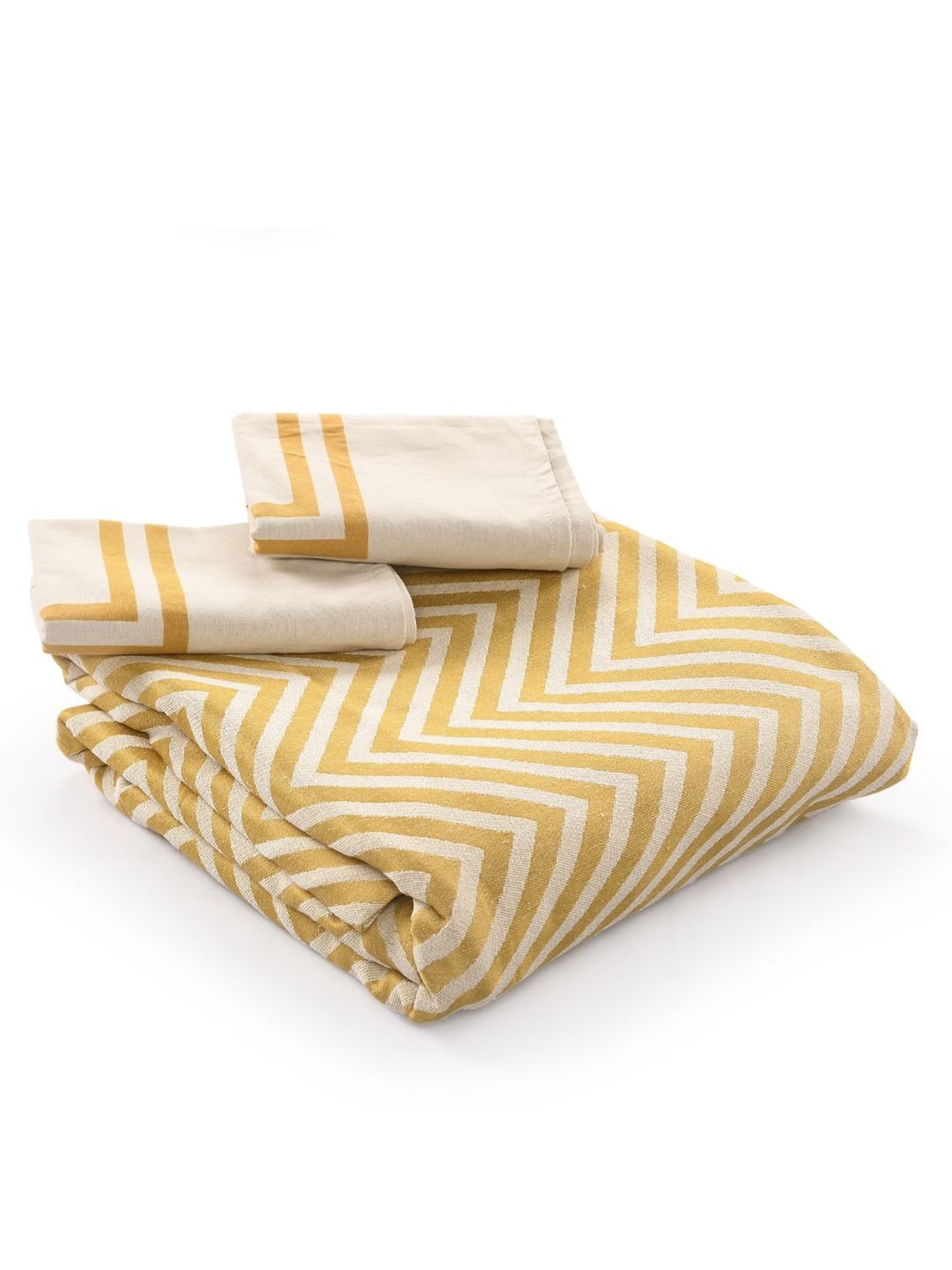 Saral Home Abstract Yellow 155 TC Cotton Double Sized Bed Sheet with 2 Pillow Covers