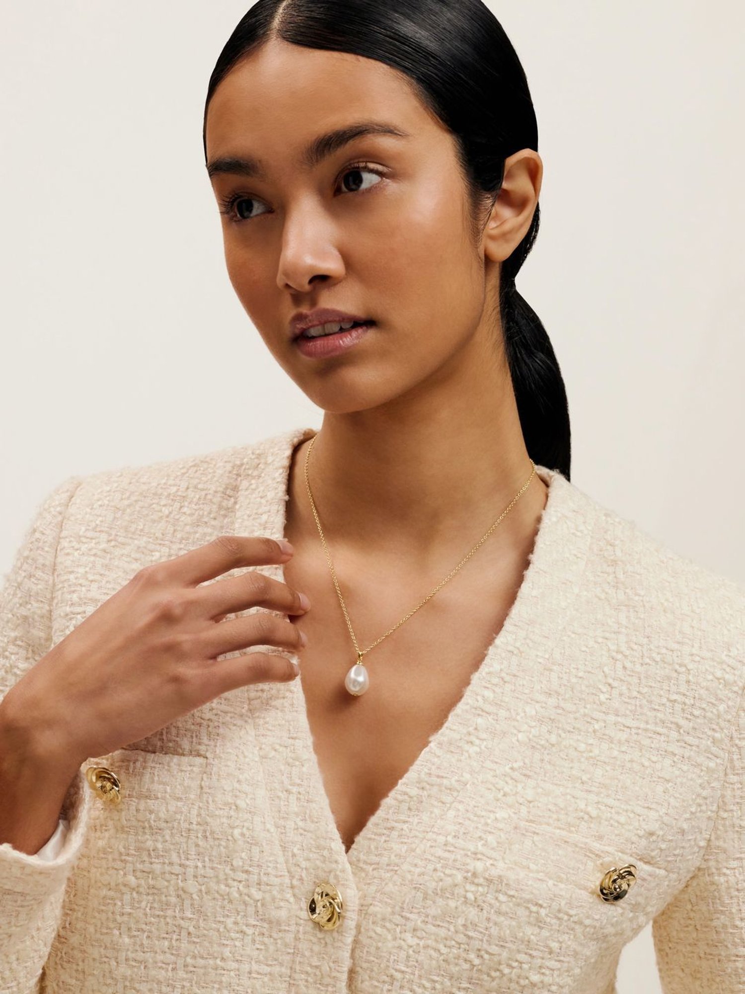 Ted Baker PARMLIA: Pearly Chain Pendant Necklace