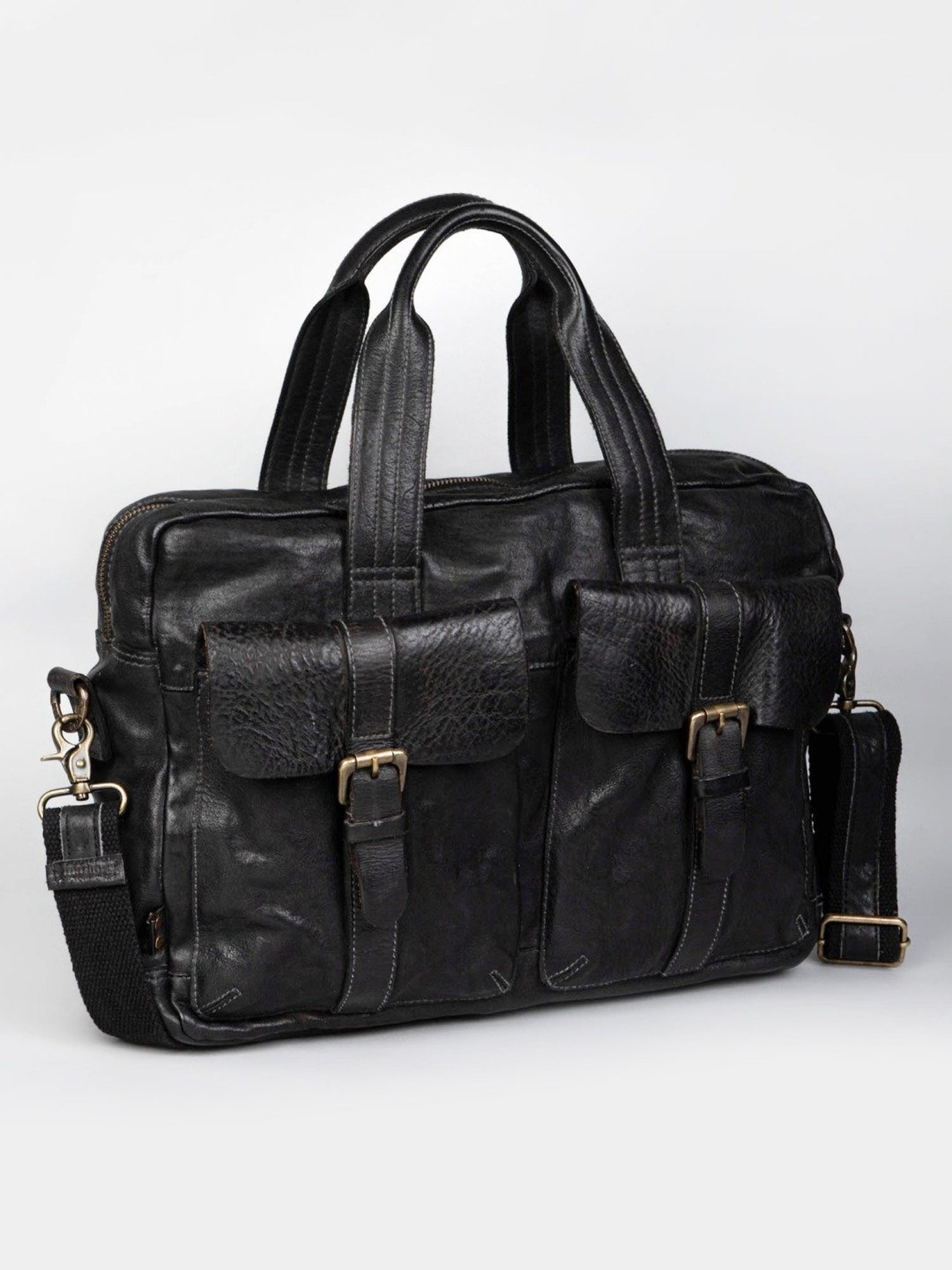 Art N Vintage Logan Black Leather Solid Large Laptop Messenger Bag