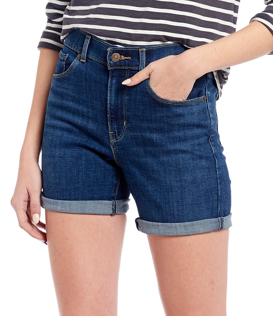 Levi's&reg; Global Classic Rolled Hem Shorts