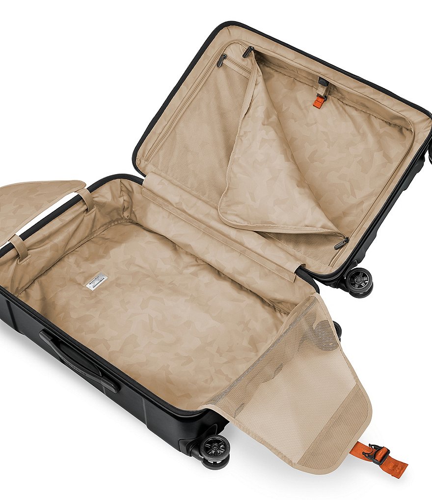 Briggs & Riley Torq Medium Spinner