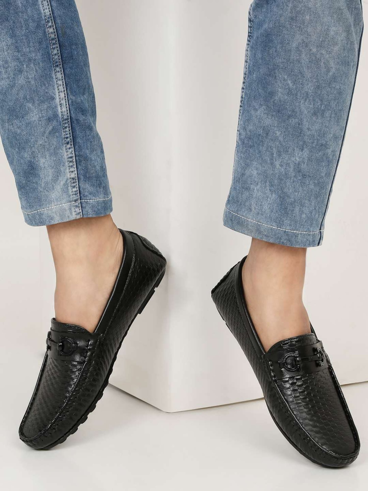 Teakwood Leathers Men's Black Casual Loafers