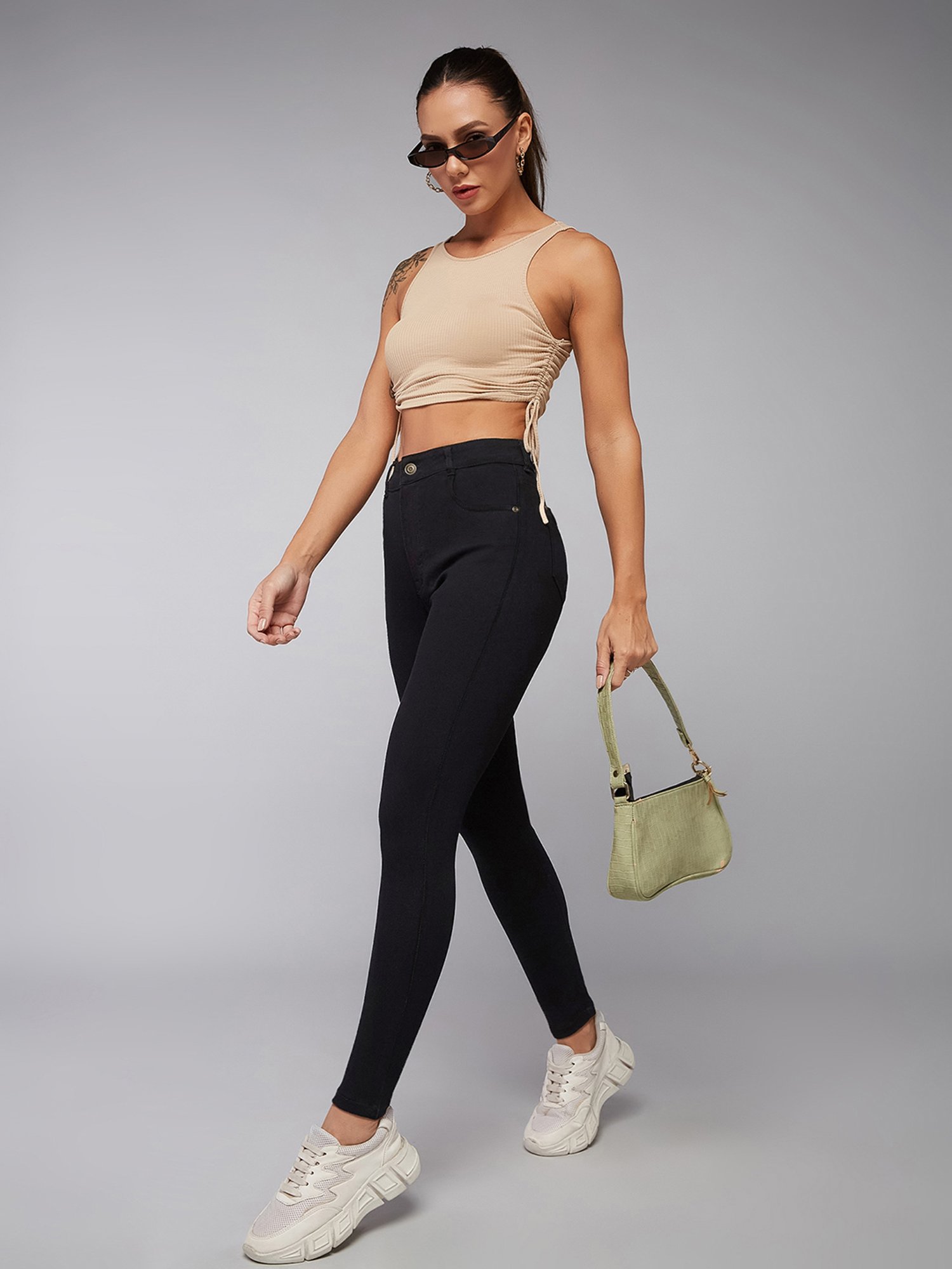 DOLCE CRUDO Black High Rise Stretchable Jeans