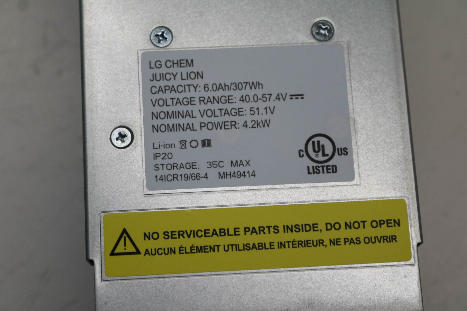 LG Battery Management System with/ HB2 18650 30A 1500mAh Lithium Batteries 307Wh