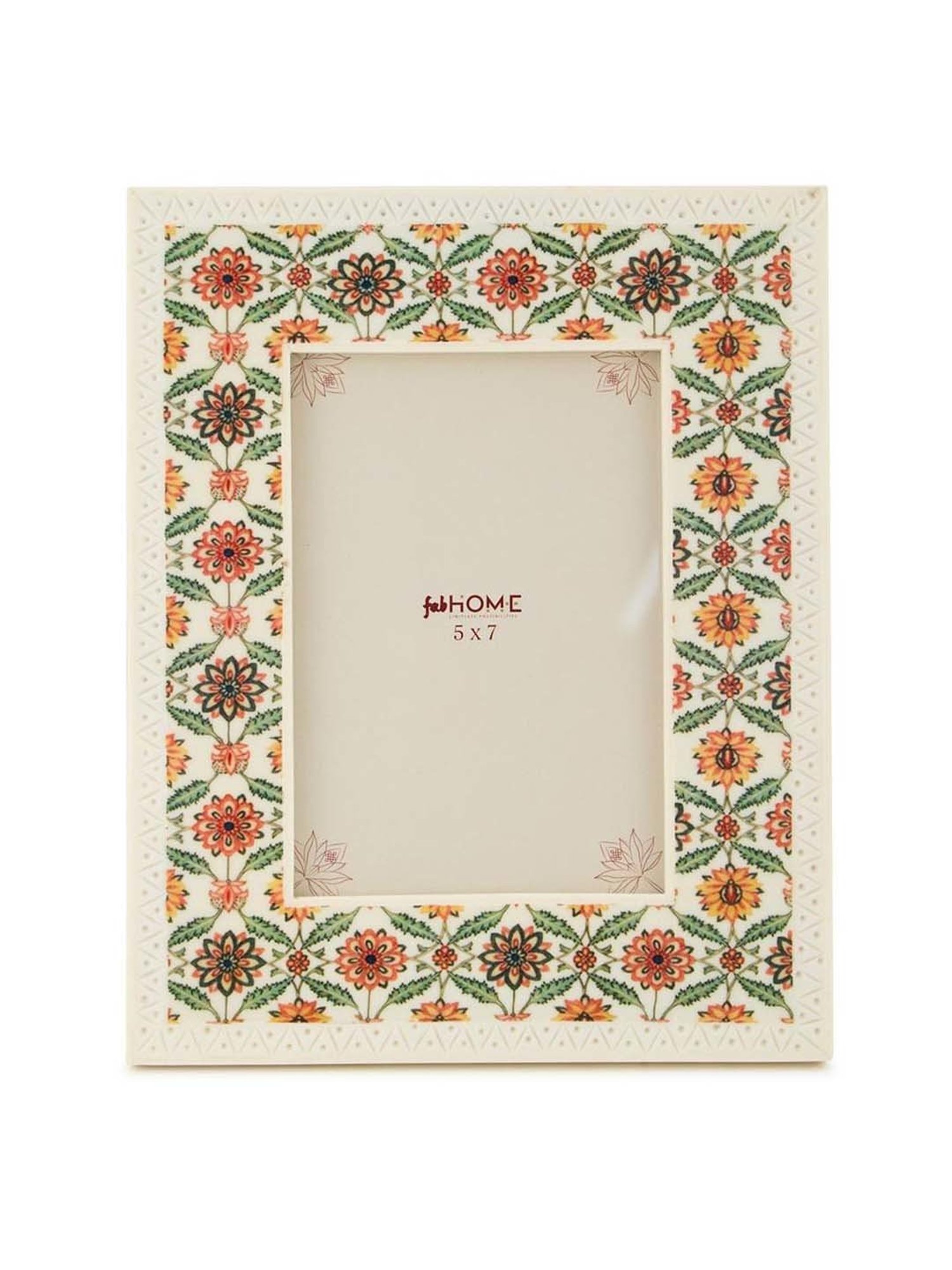 Art Street Gold Engineered Wood Swing Fashion Resin Vintage Photo Frame