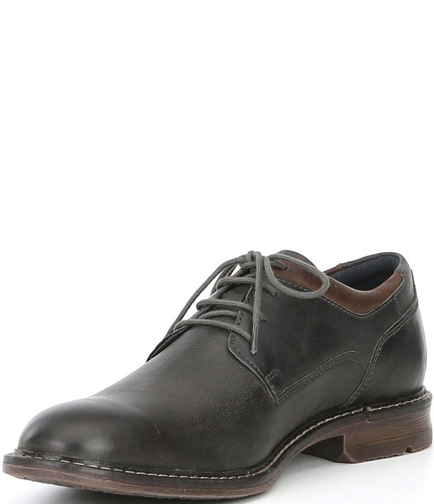 ECCO Track II Low Leather Oxfords