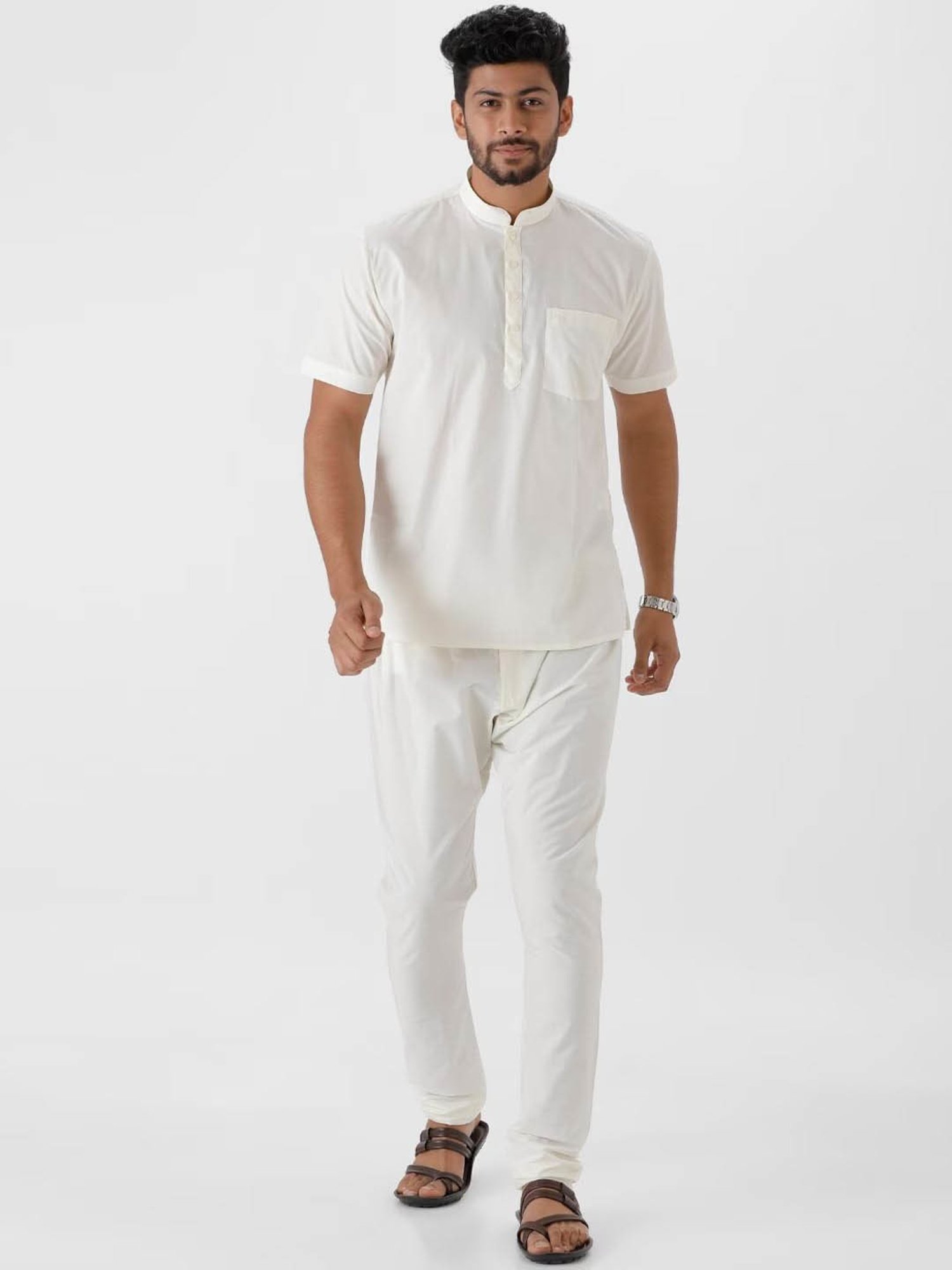 Manthan Red Full Sleeves Solid Kurta