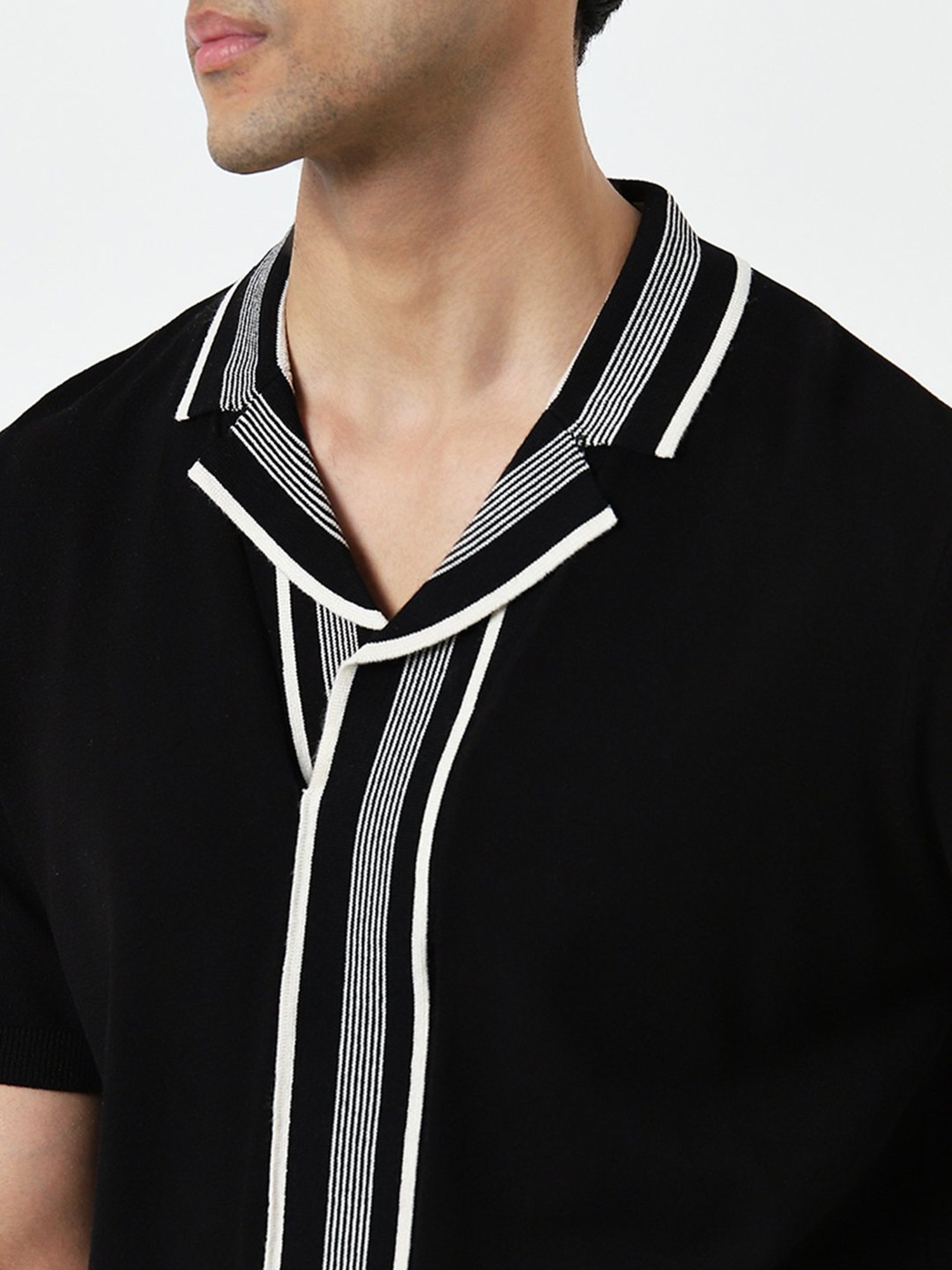 Ascot by Westside Black Striped Relaxed-Fit T-Shirt