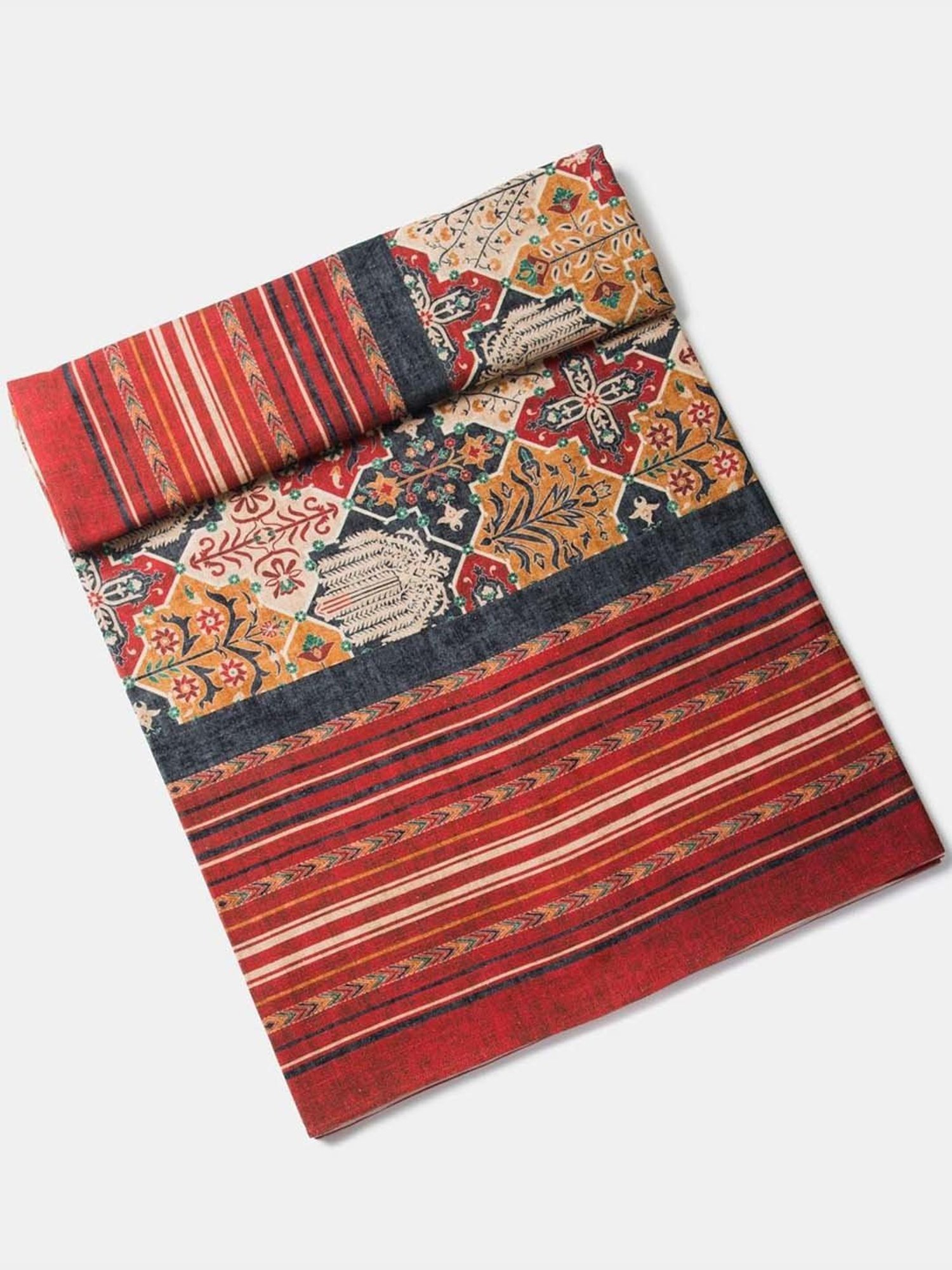 DDECOR Live beautiful Geometric Insignia Dove 210 TC Cotton Comforters - Set of 3