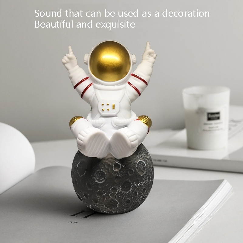 Wireless Bluetooth Small Speaker TWS Mini Portable Astronaut Audio