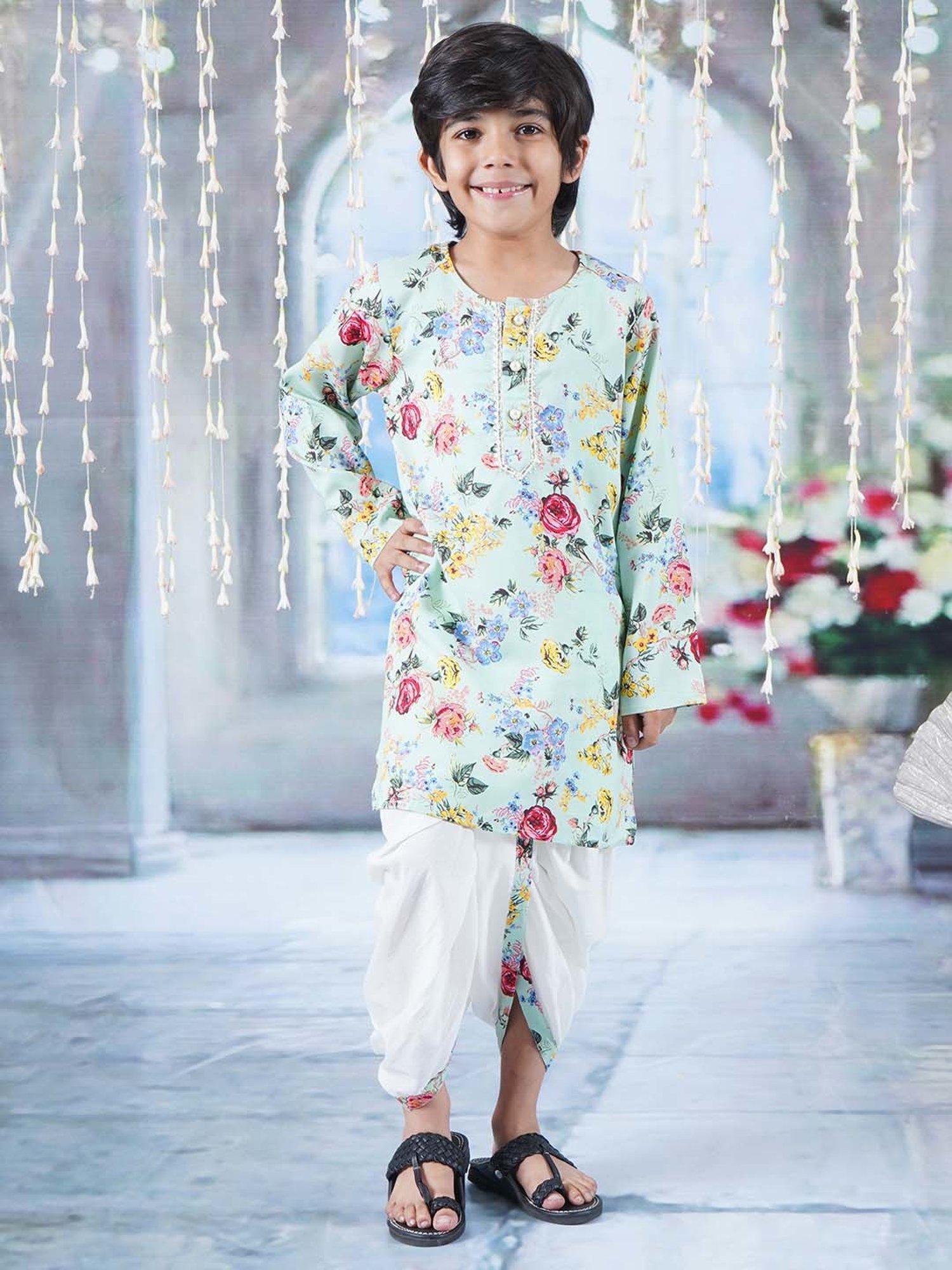 Little Bansi Green & White Cotton Floral Print Full Sleeves Kurta Set