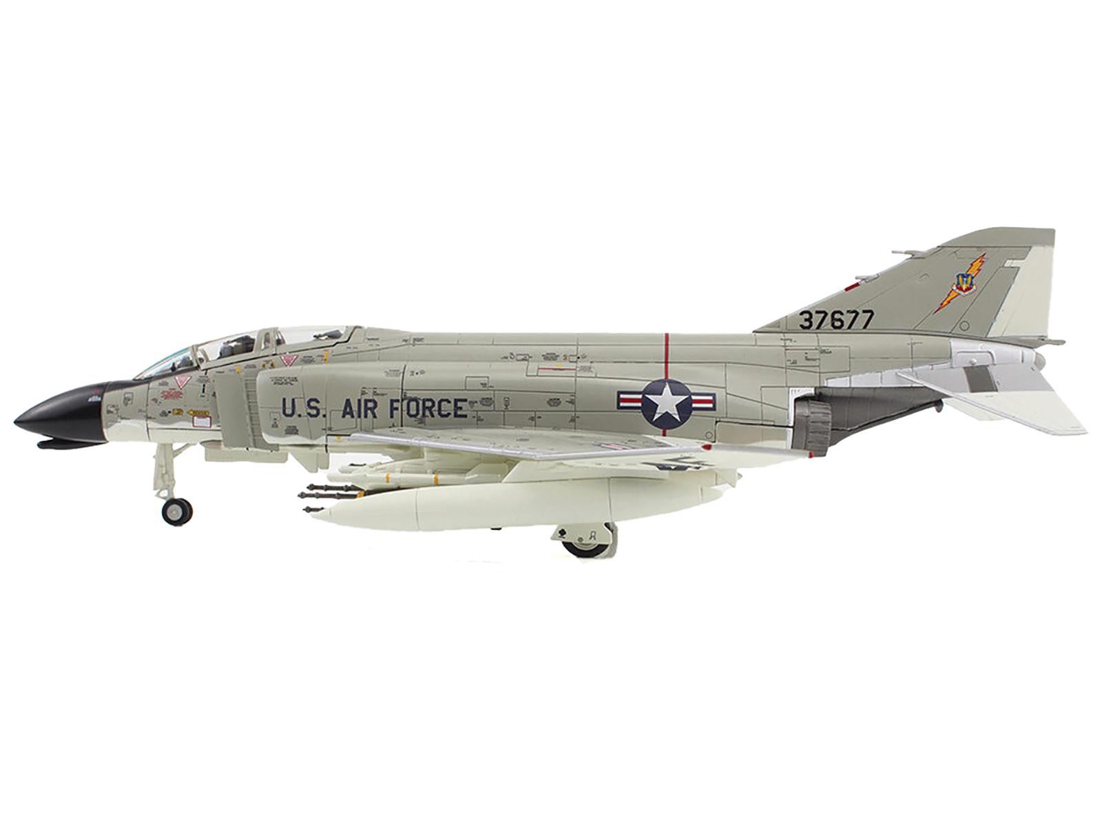 McDonnell Douglas F-4B Phantom II Fighter-Bomber Aircraft "VF-143 Pukin Dogs USS Constellation" (1967) United States Navy "Air Power Series" 1/72 Diecast Model by Hobby Master