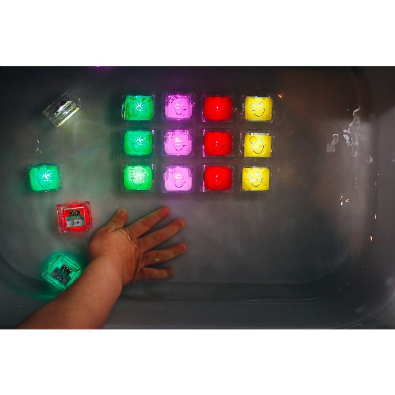 Glo Pals Light Up Water Cubes -Tray of 12