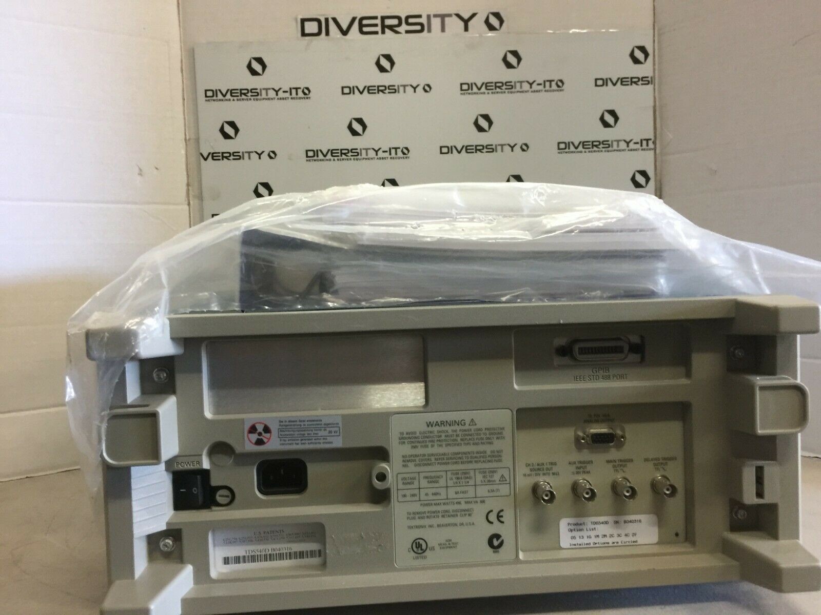 Tektronix TDS540D 4-Channel Digital Phospher Oscilloscope