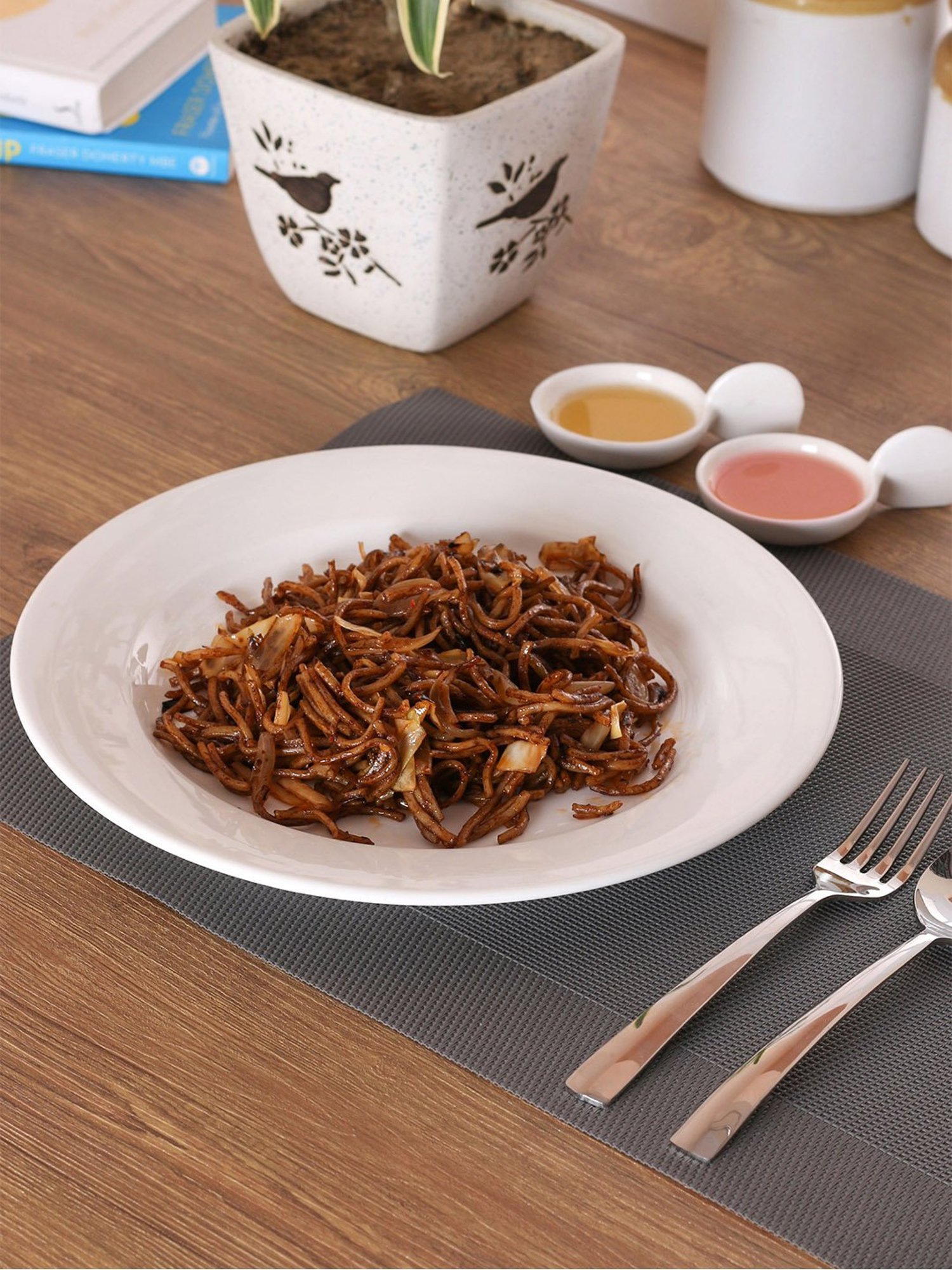 Pure Home and Living Transparent Glass Textured Dinner Plates