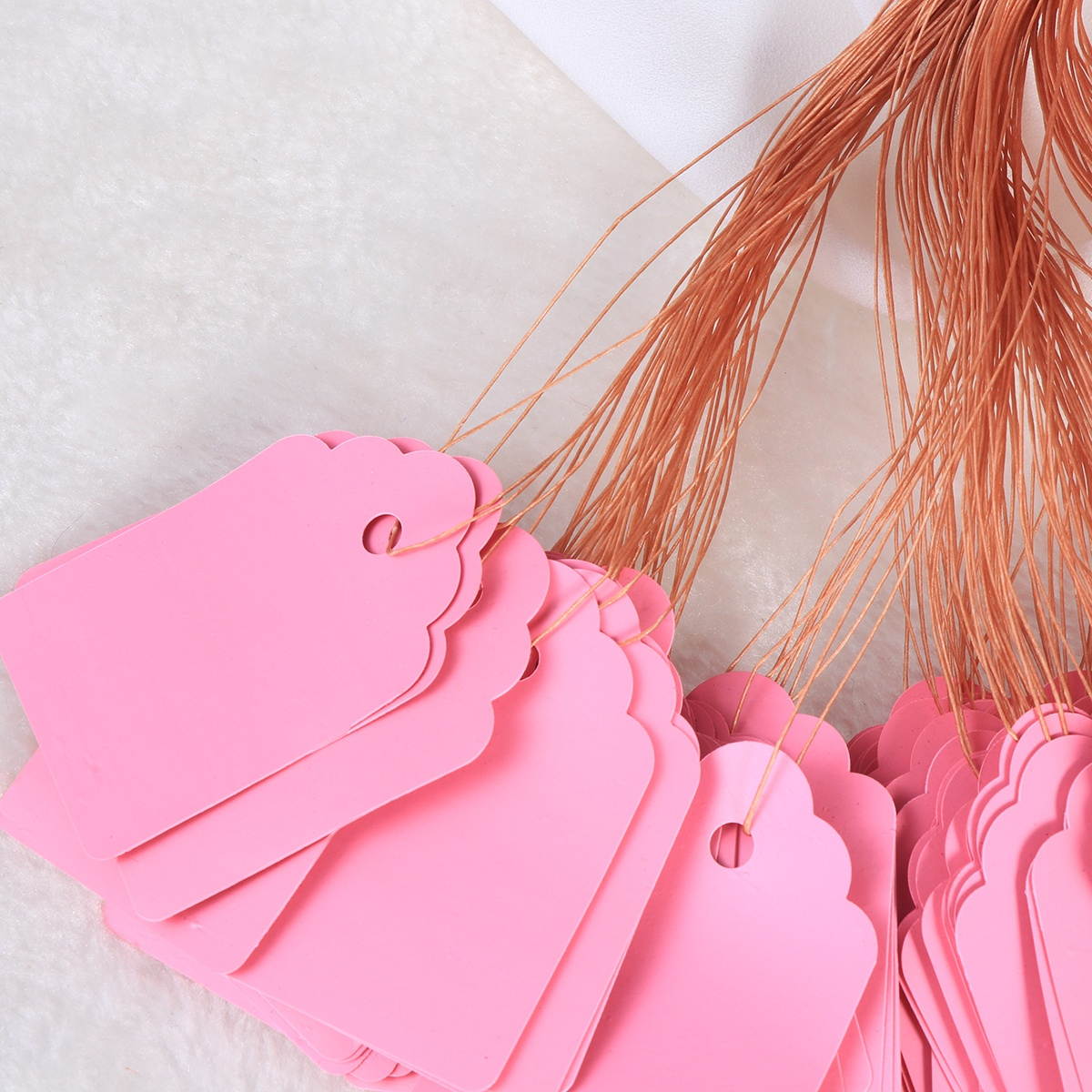 500PC Double Wired Shipping Tags Plastic Label Signage Floral Label Signage Blank Tag Gift Box Baking Gift Message Bookmark Labels (Yellow)