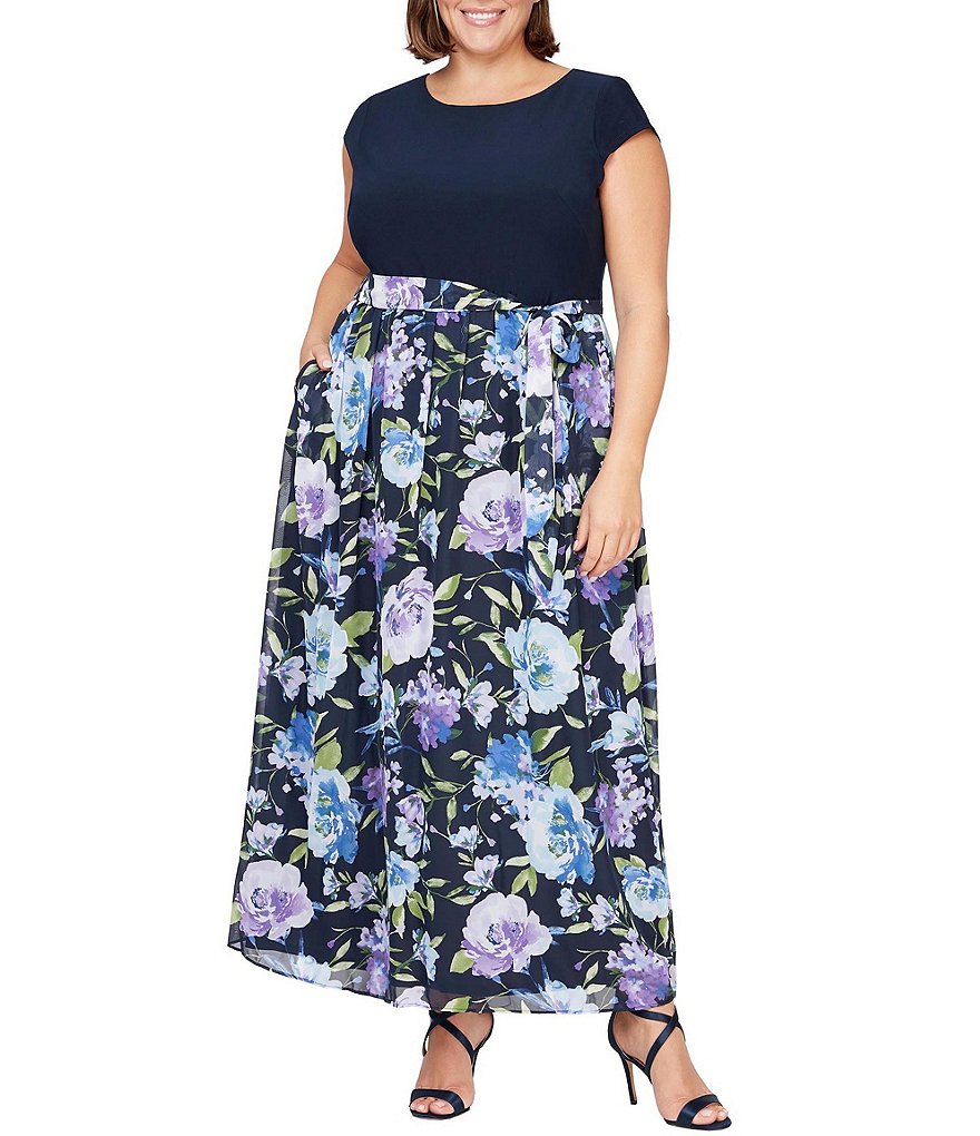 Ignite Evenings Plus Size Cap Sleeve Crew Neck Floral Maxi Dress
