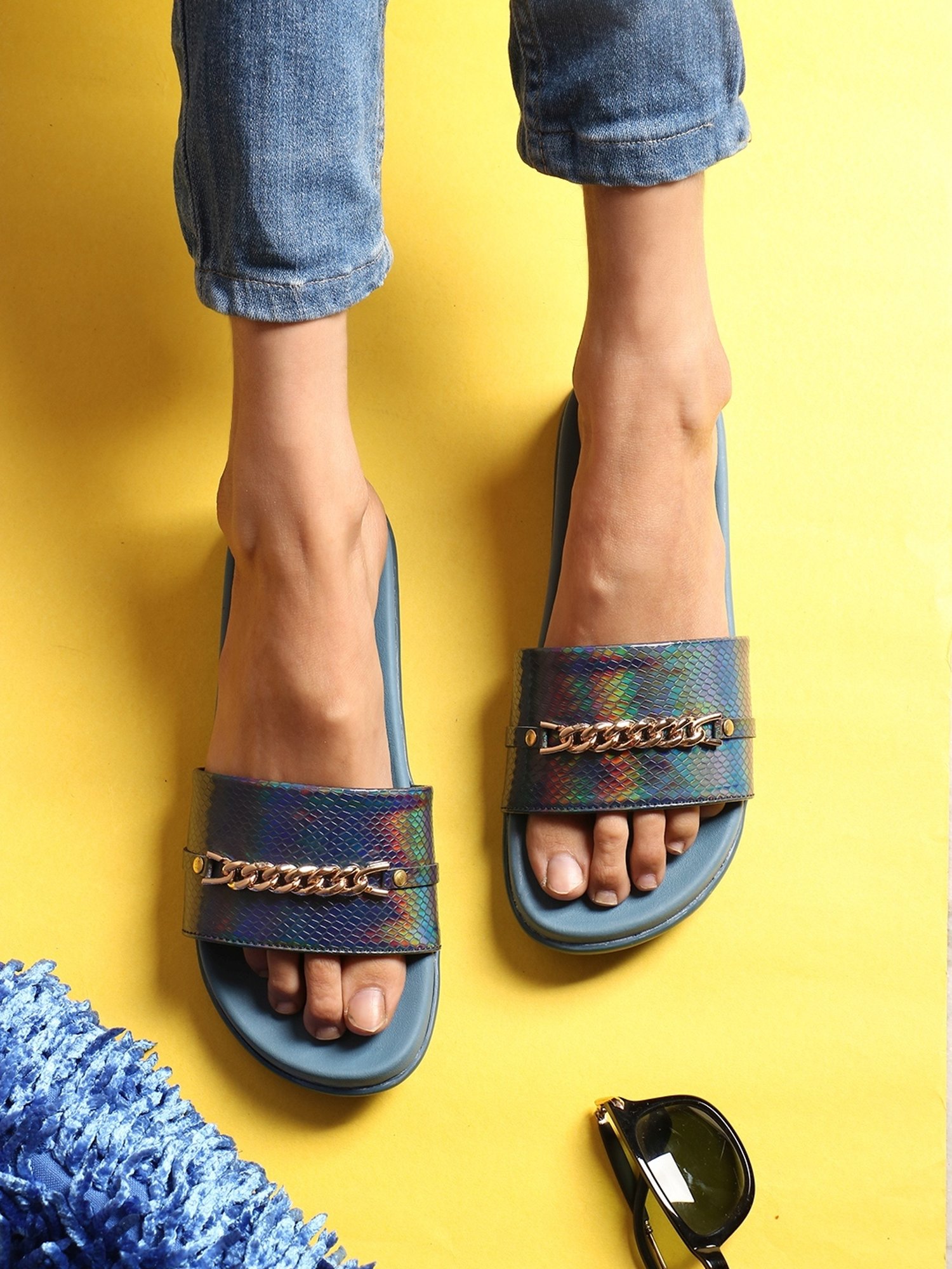 Elle Women's Navy Casual Sandals