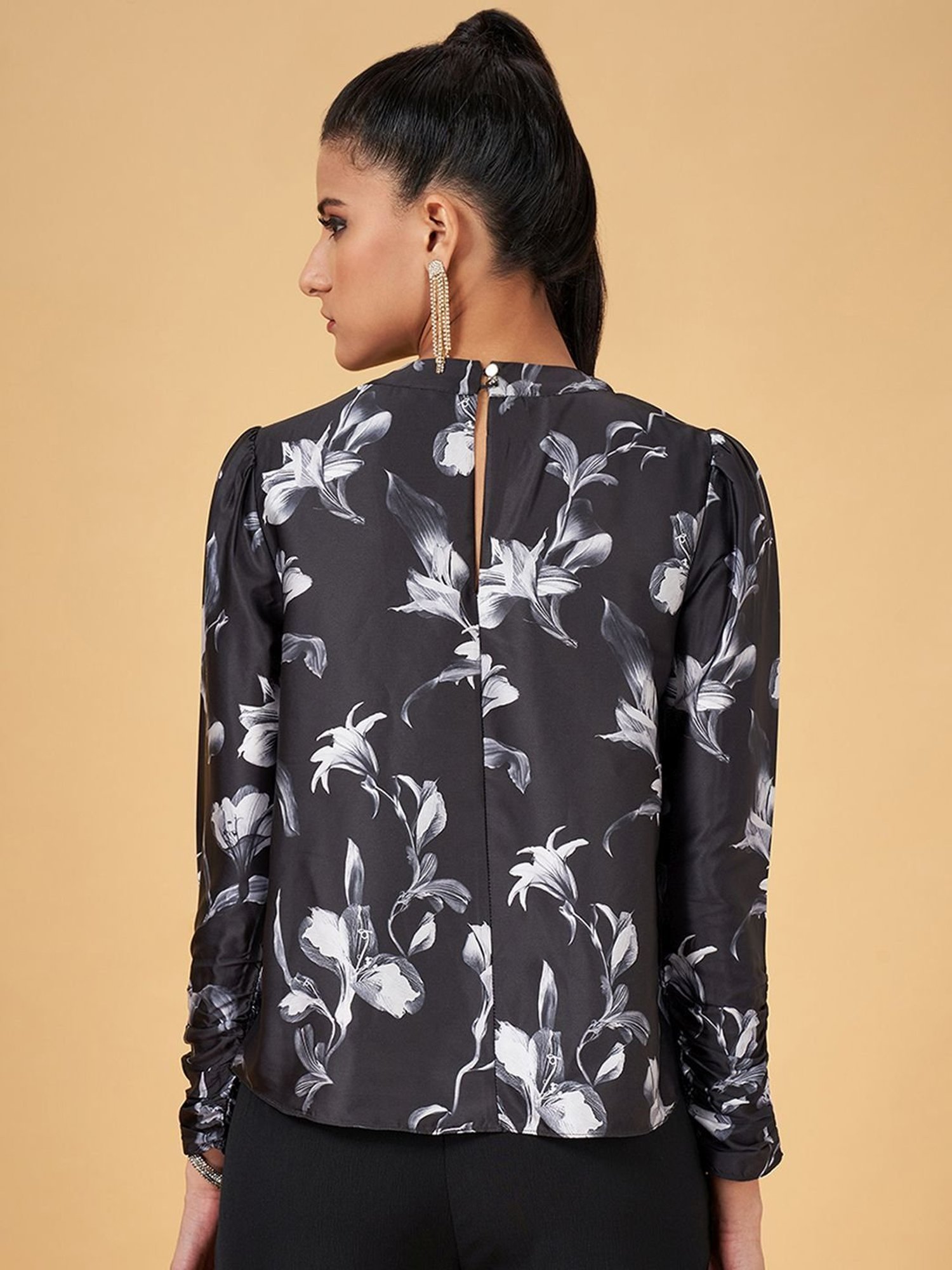 Annabelle by Pantaloons Black Printed Top