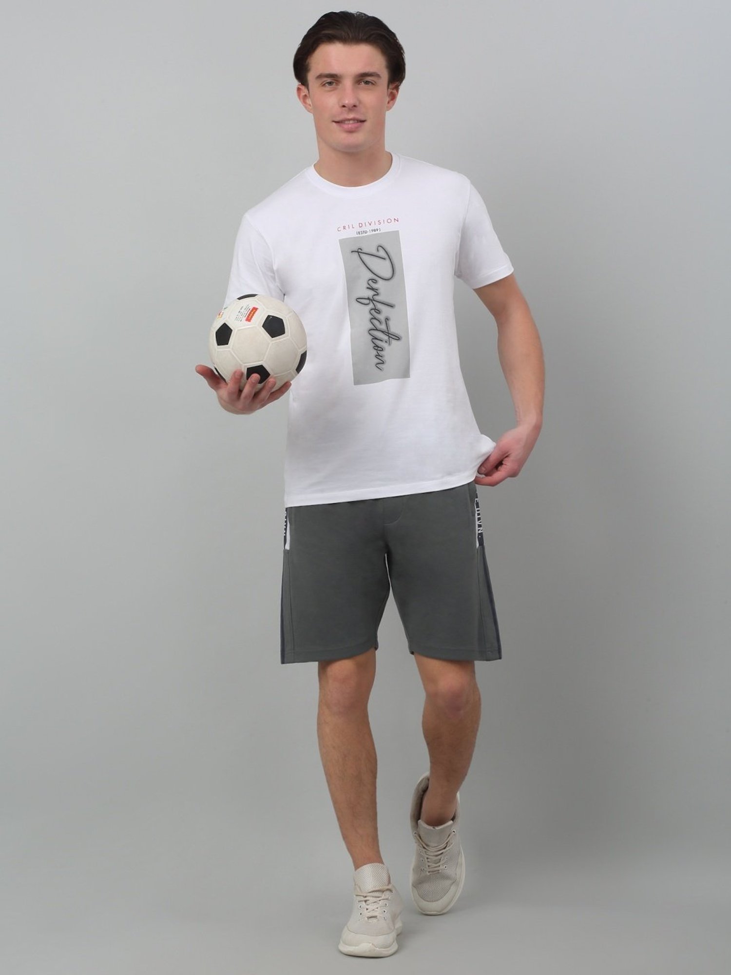 Cantabil Green Regular Fit Sports Shorts