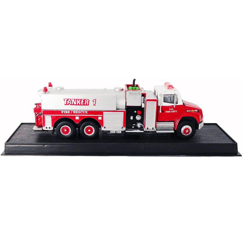 1999 Freightliner Tanker Fire Engine Red and White "Volunteer Fire Department" 1/64 Diecast Model by Amercom