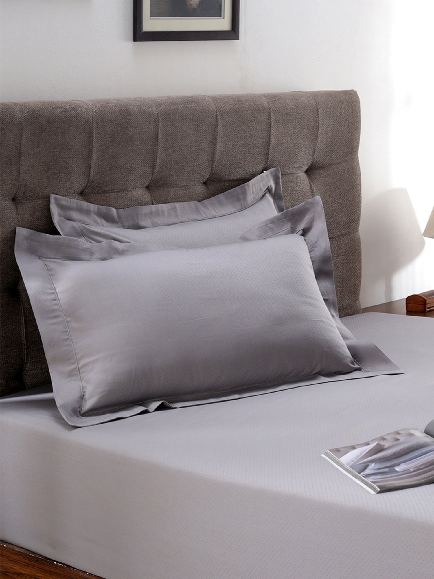 Maspar Colorart Clemonte Self Grey 200 TC Cotton King Bed Sheet with 2 Pillow Covers