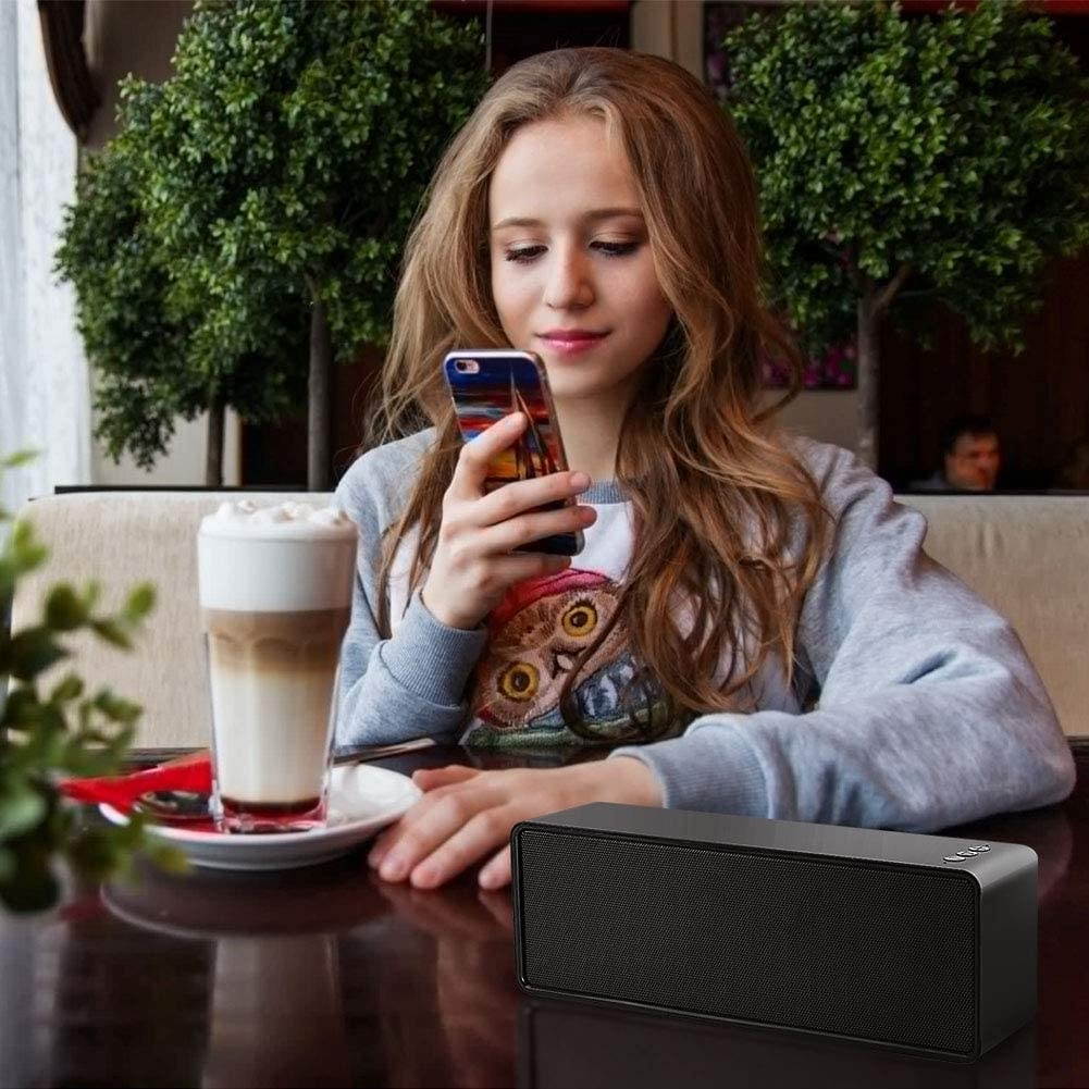 Bluetooth Speakers,Portable Bluetooth Speaker with Loud Stereo Sound,24-Hour Playtime,Built-in Mic Support Phone Calls/AUX/TF/U-Disk,Perfect Portable Wireless Speaker for iPhone,Android,PC and More