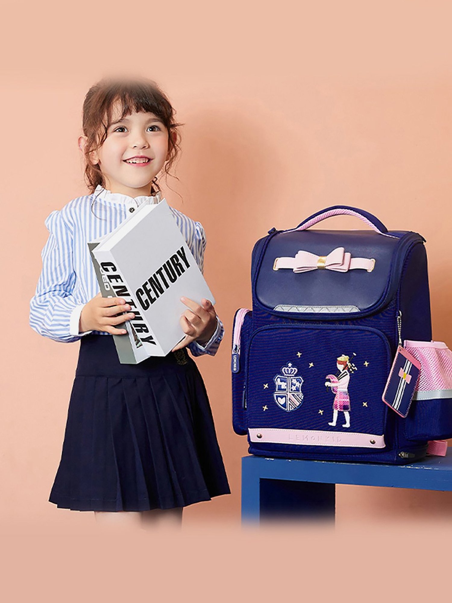 Little Surprise Box Bow Ergonomic Navy Blue Printed Backpack