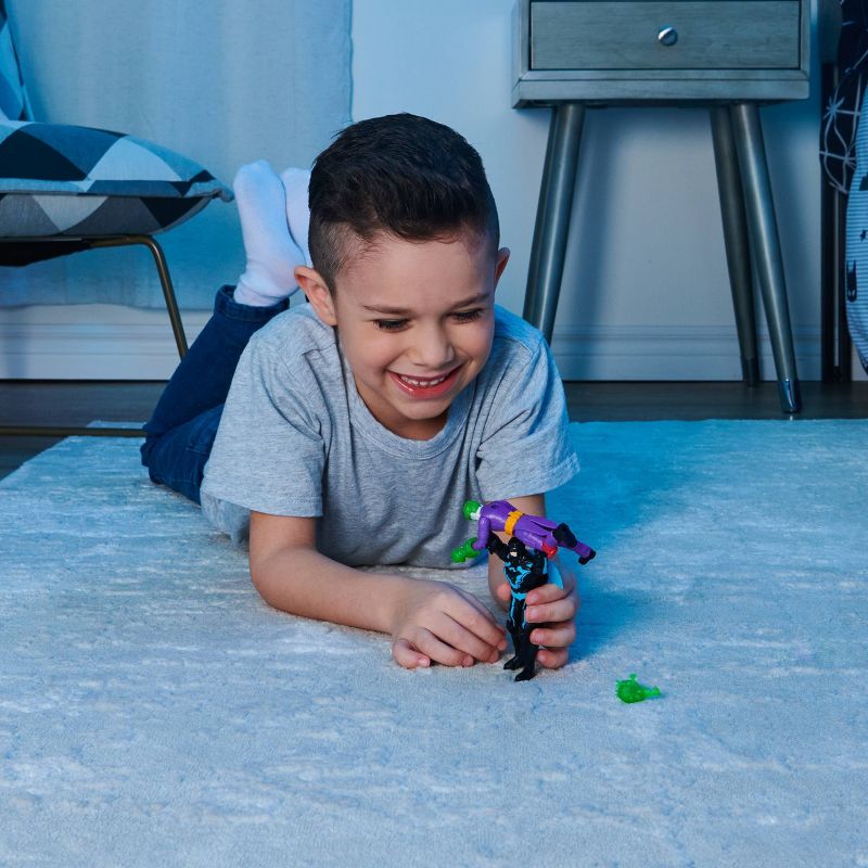 Batman Action Figure - Batman S4 V1