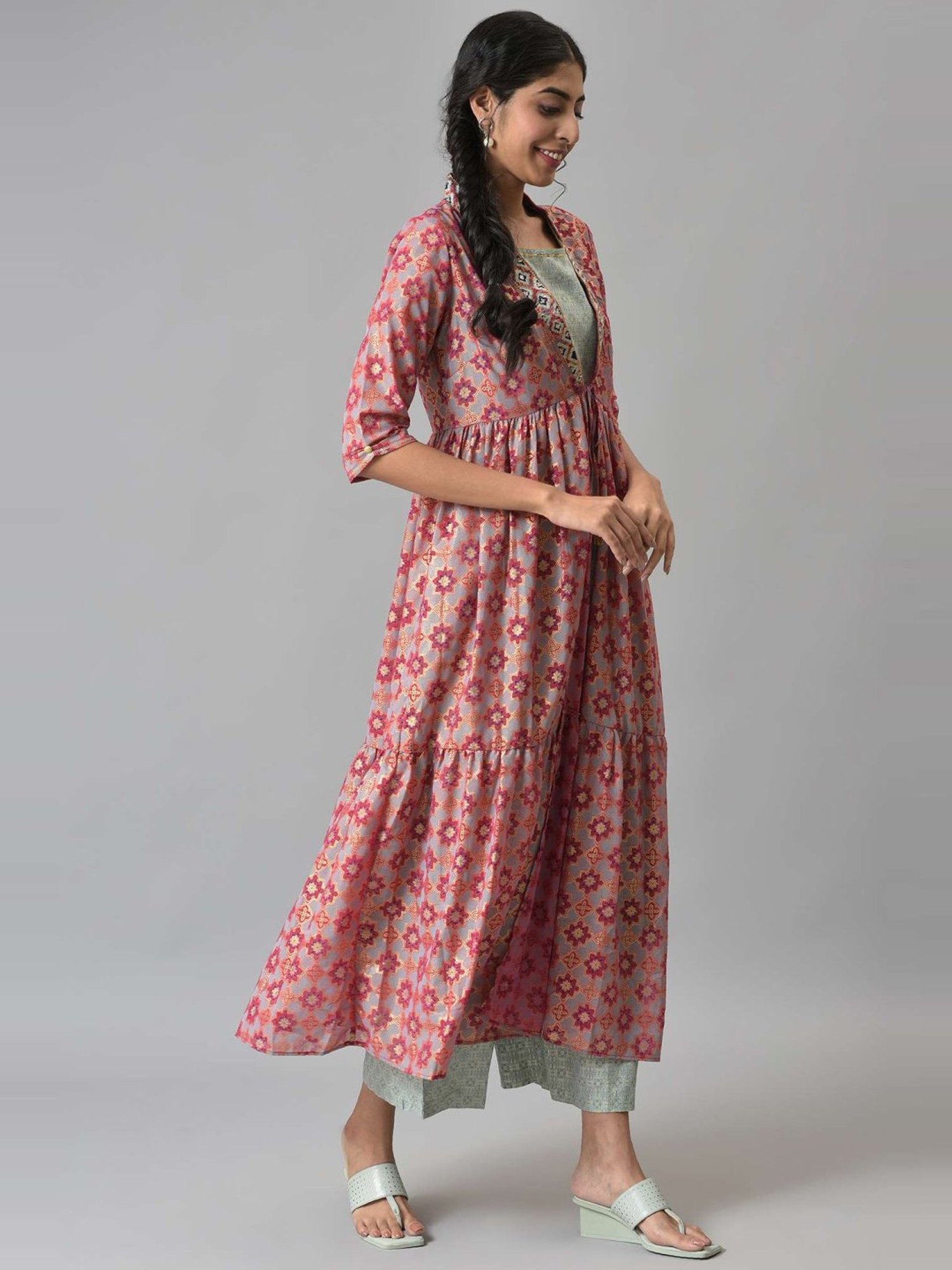 Aurelia Women Pink Geometric Print Georgette Kurta Set with Palazzos & Shrug