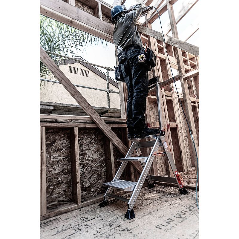 Little Giant Ladder Systems 3-step ANSI Type IAA 375lb Aluminum Stepstool with handrail Gray