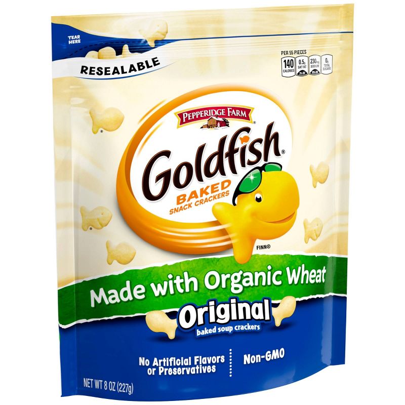 Pepperidge Farm Goldfish Made with Organic Wheat Saltine Crackers - 8oz Re-sealable Bag