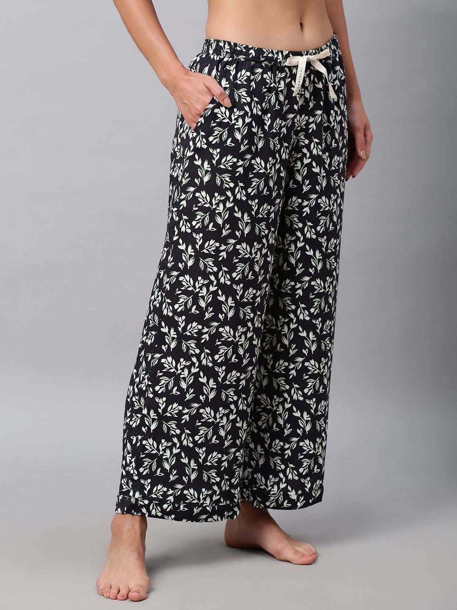 Chemistry Grey Floral Print Lounge Pants
