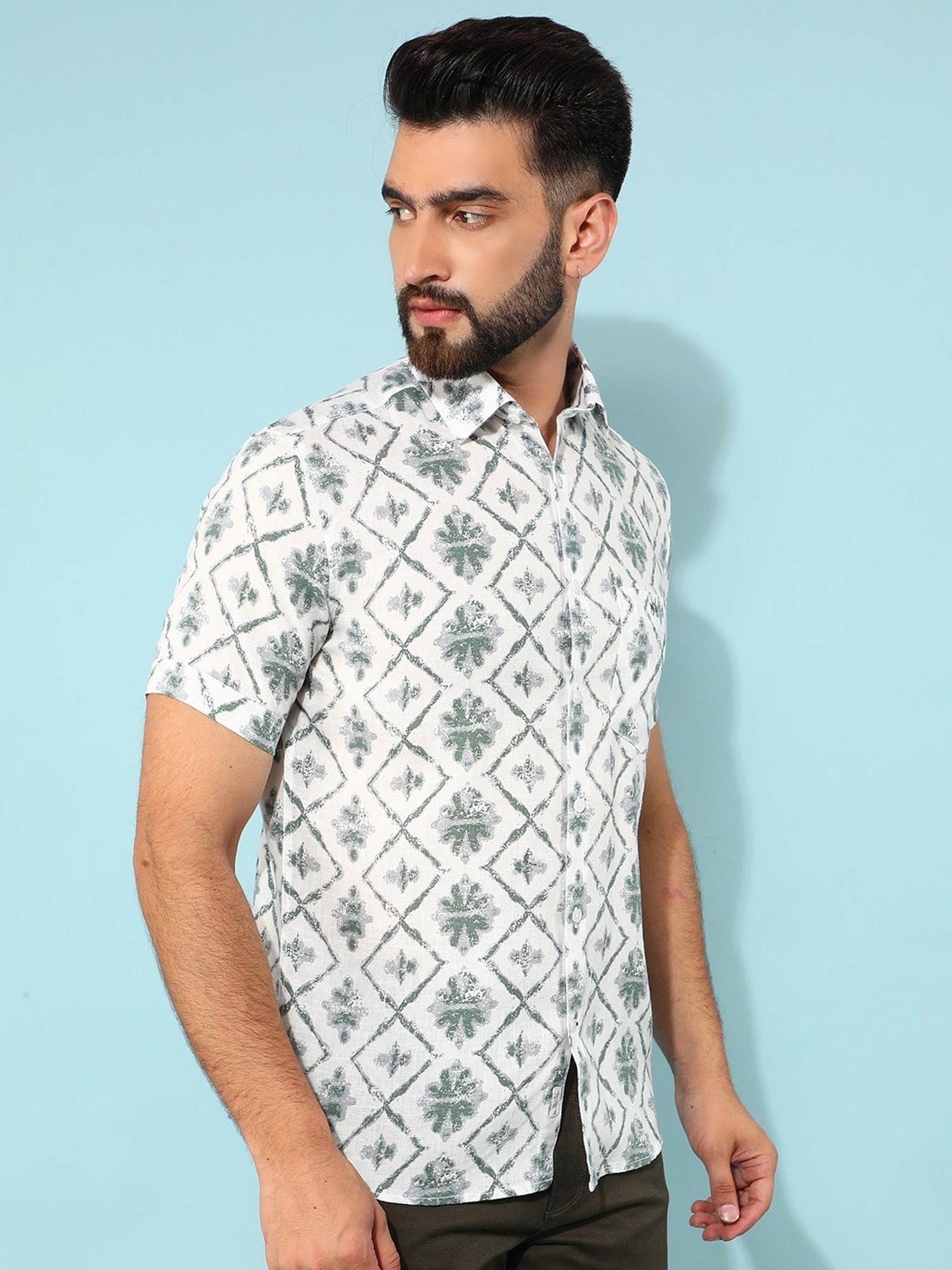 Crimsoune Club Green Slim Fit Floral Print Shirt