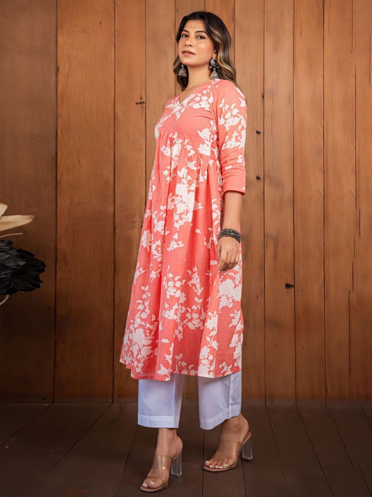 Eeshva India Coral Pink Reverse Dyed Pleated Kurta