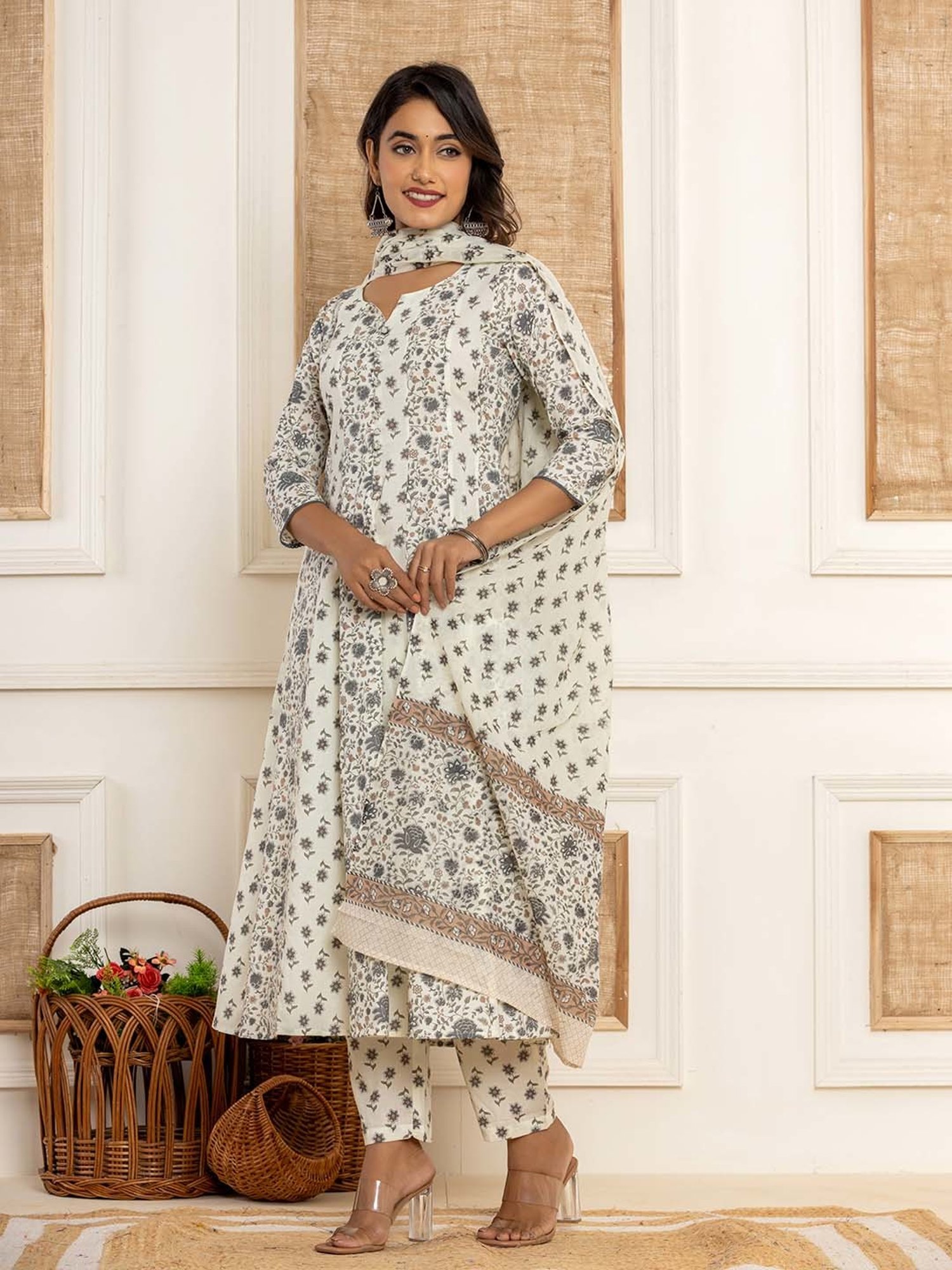 Yufta Cream Cotton Printed Kurta Pant Set With Dupatta
