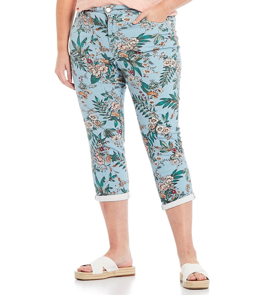 Code Bleu Plus Size Flourish Bloom Print Classic Capri Jeans