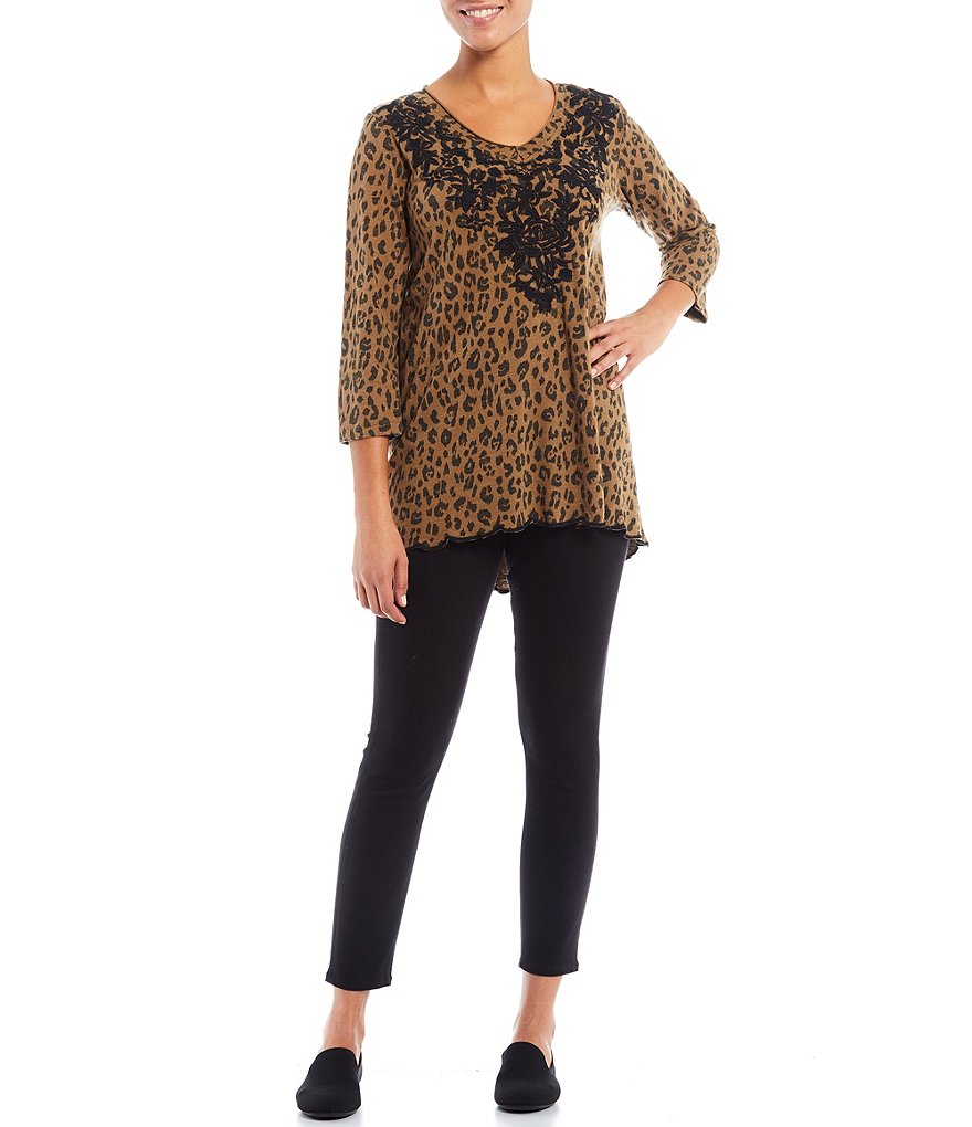 Karyn Seo Mari Embroidered V-Neck 3/4 Sleeve Printed Cotton Tunic