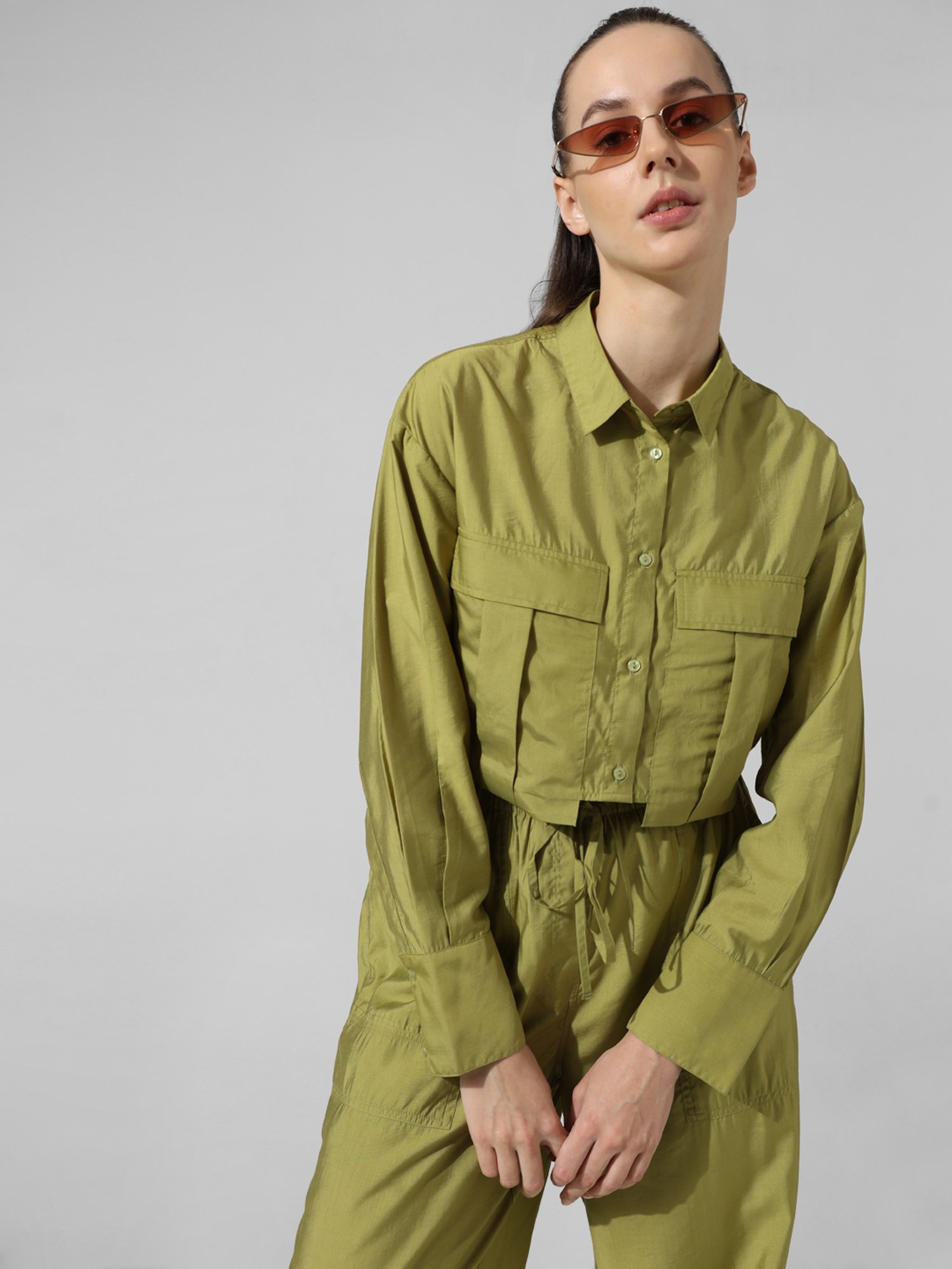 Only Green Viscose Relaxed Fit Crop Shirt